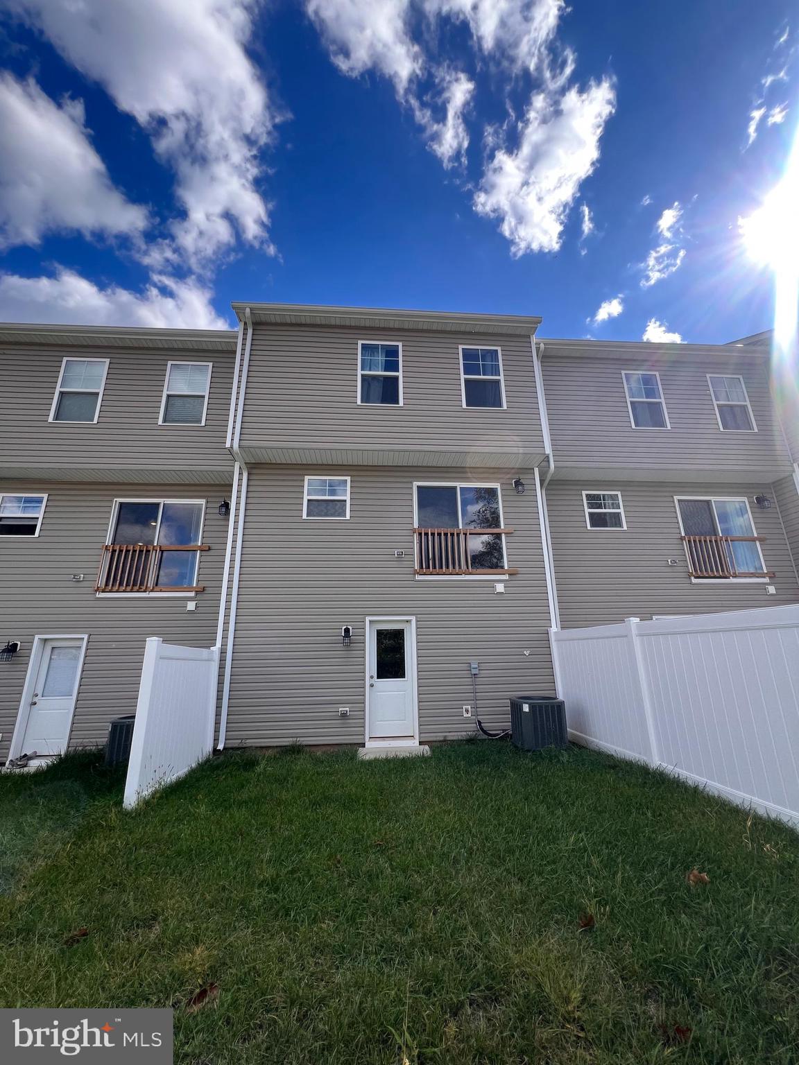 THE COMMUNITIES OF BURWELL - Residential Lease