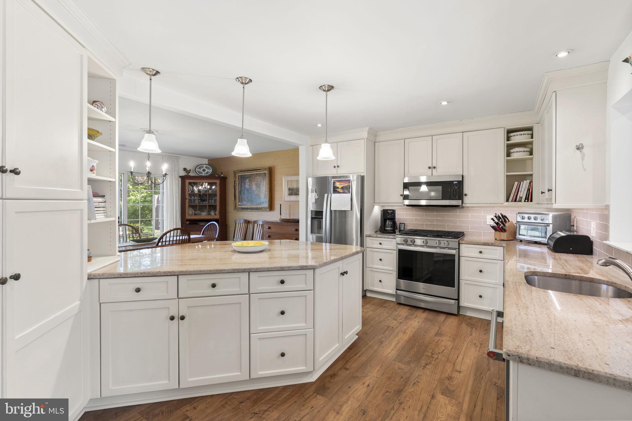BLUE BELL WOODS - Residential