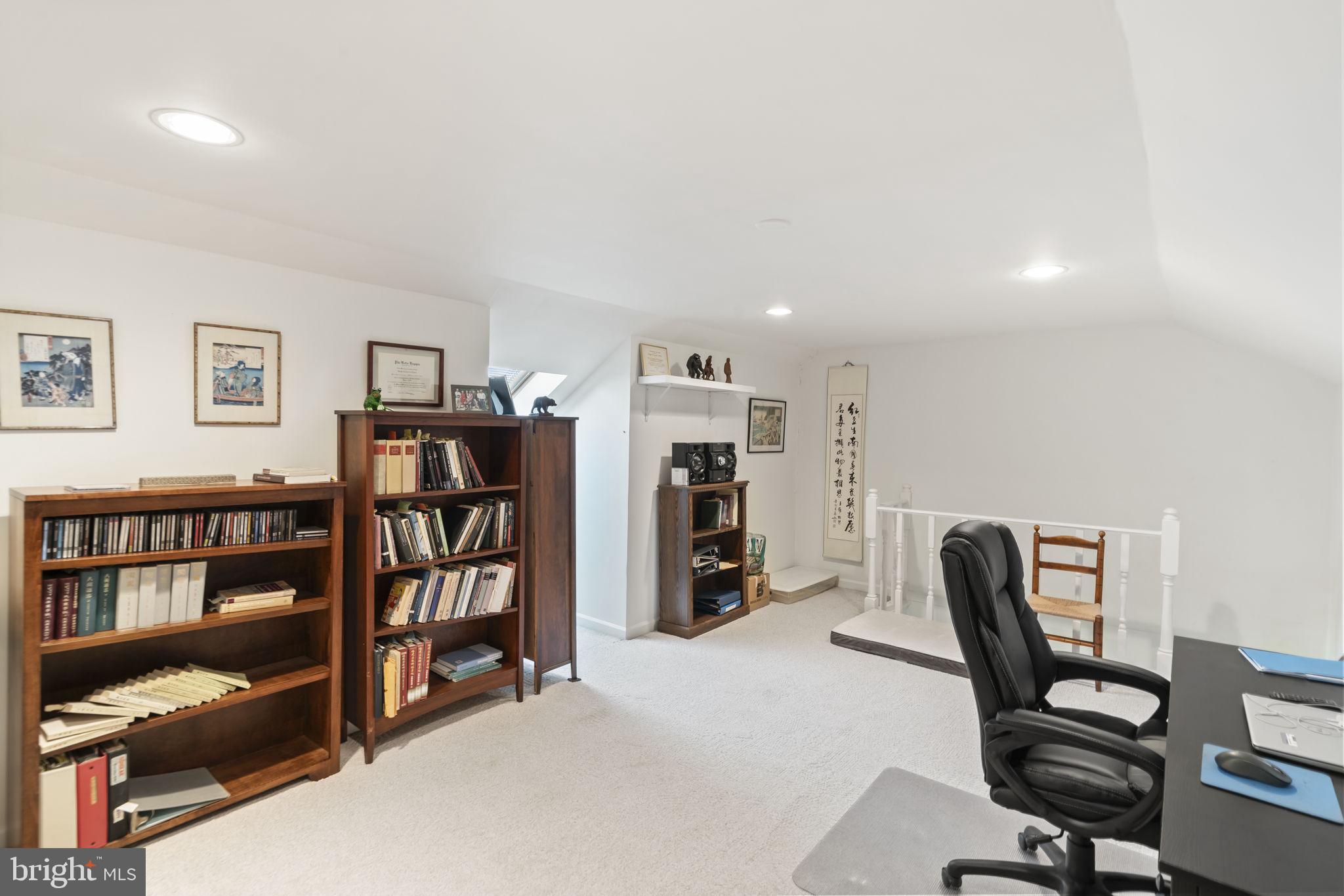 BLUE BELL WOODS - Residential
