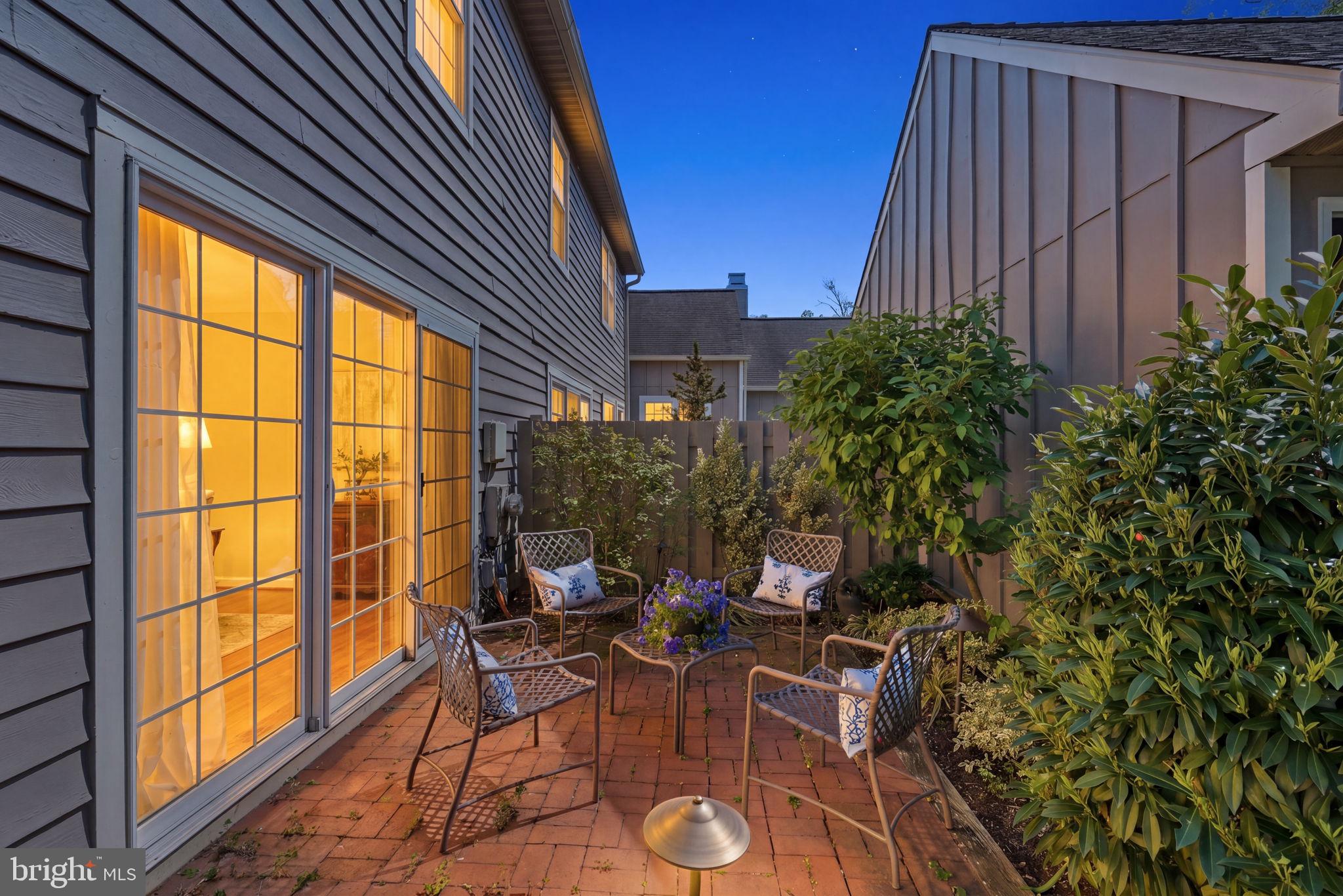 BLUE BELL WOODS - Residential