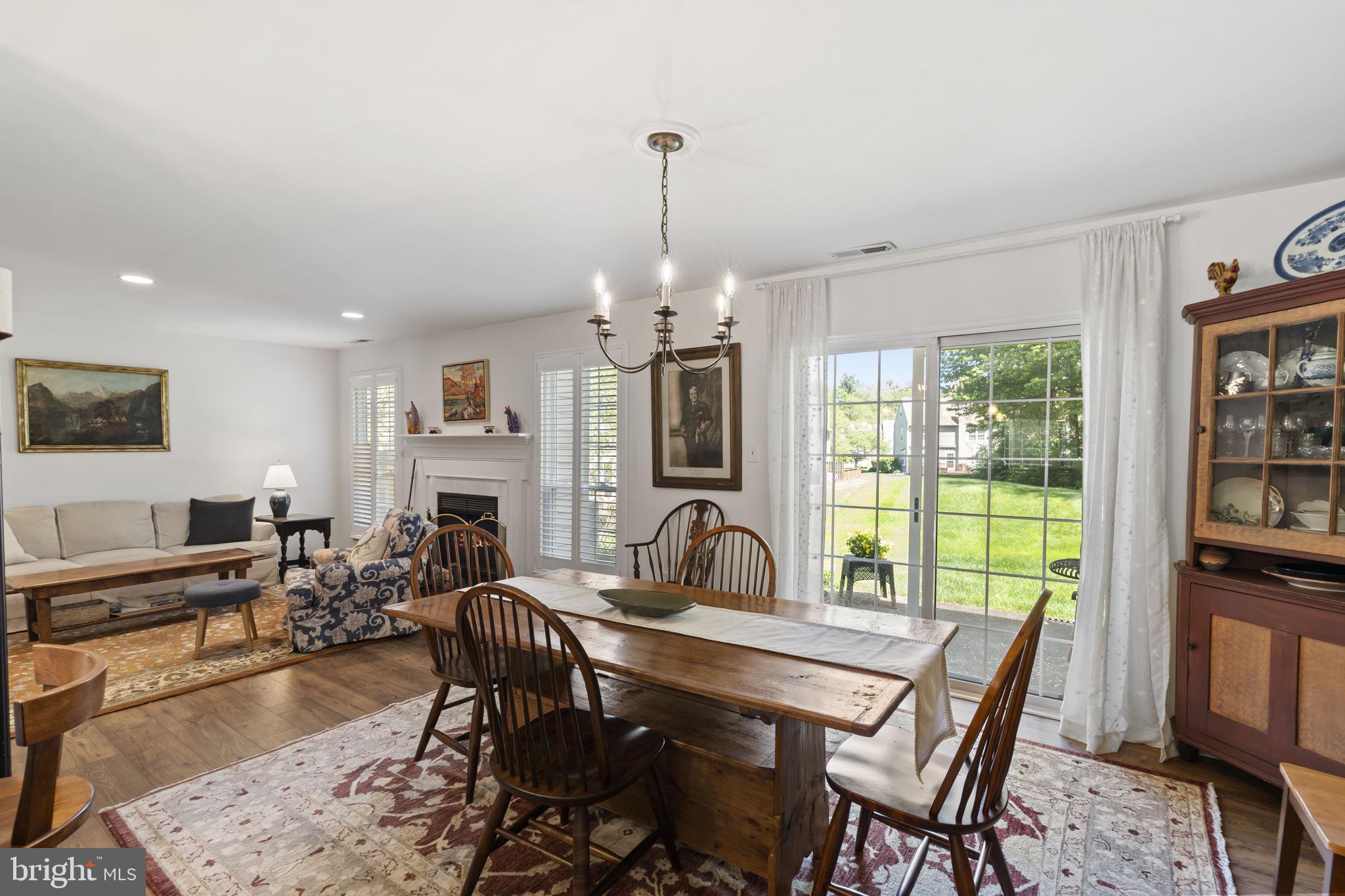 BLUE BELL WOODS - Residential