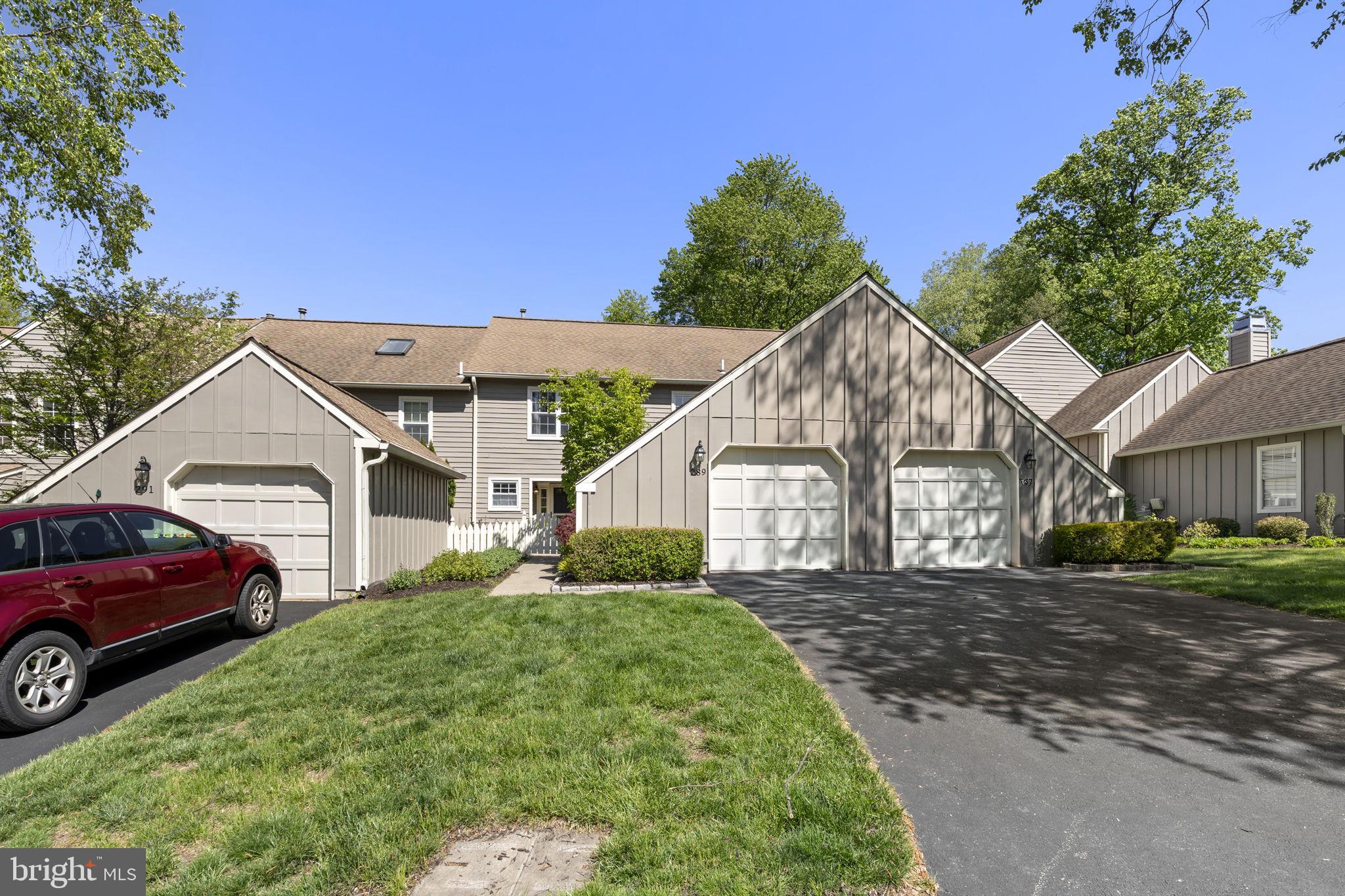 BLUE BELL WOODS - Residential