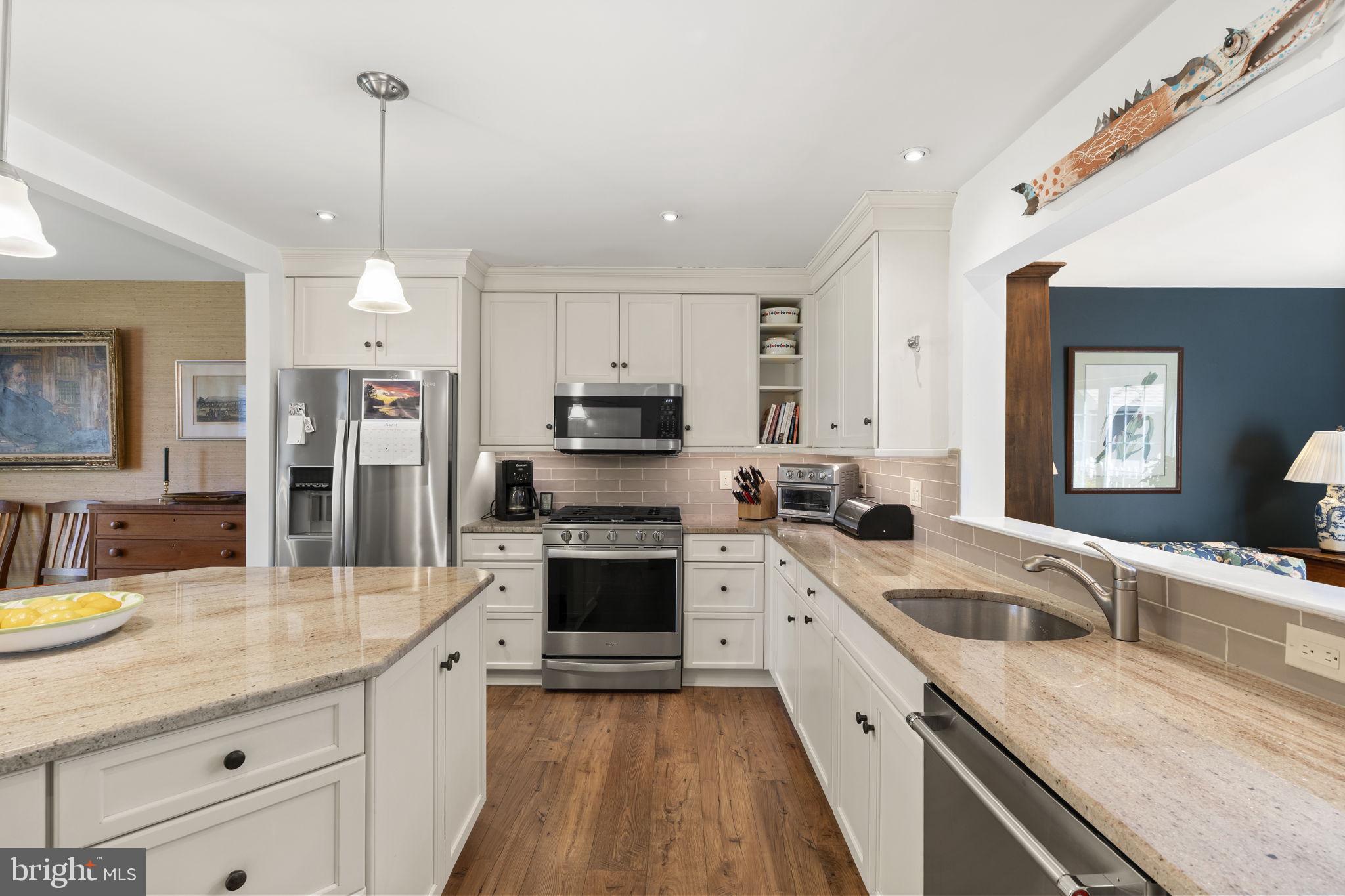 BLUE BELL WOODS - Residential