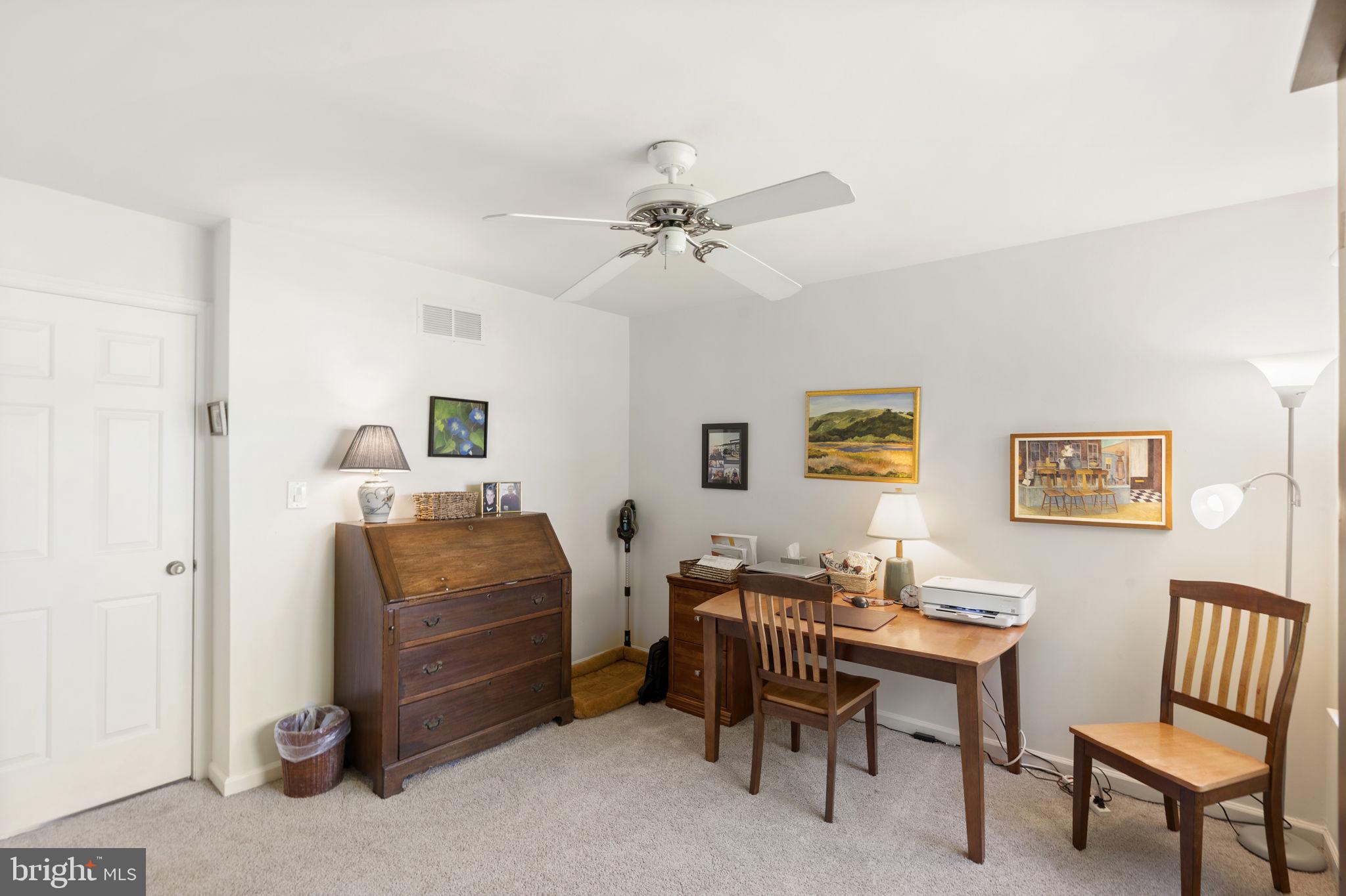 BLUE BELL WOODS - Residential