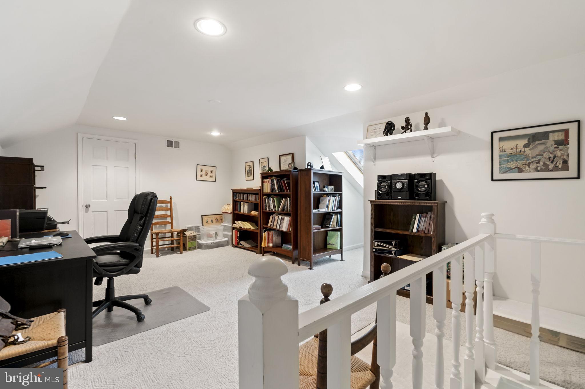 BLUE BELL WOODS - Residential