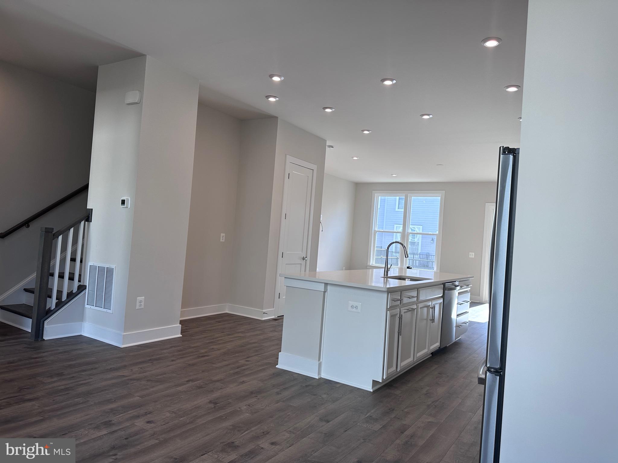 LIBERTY PARK - Residential Lease