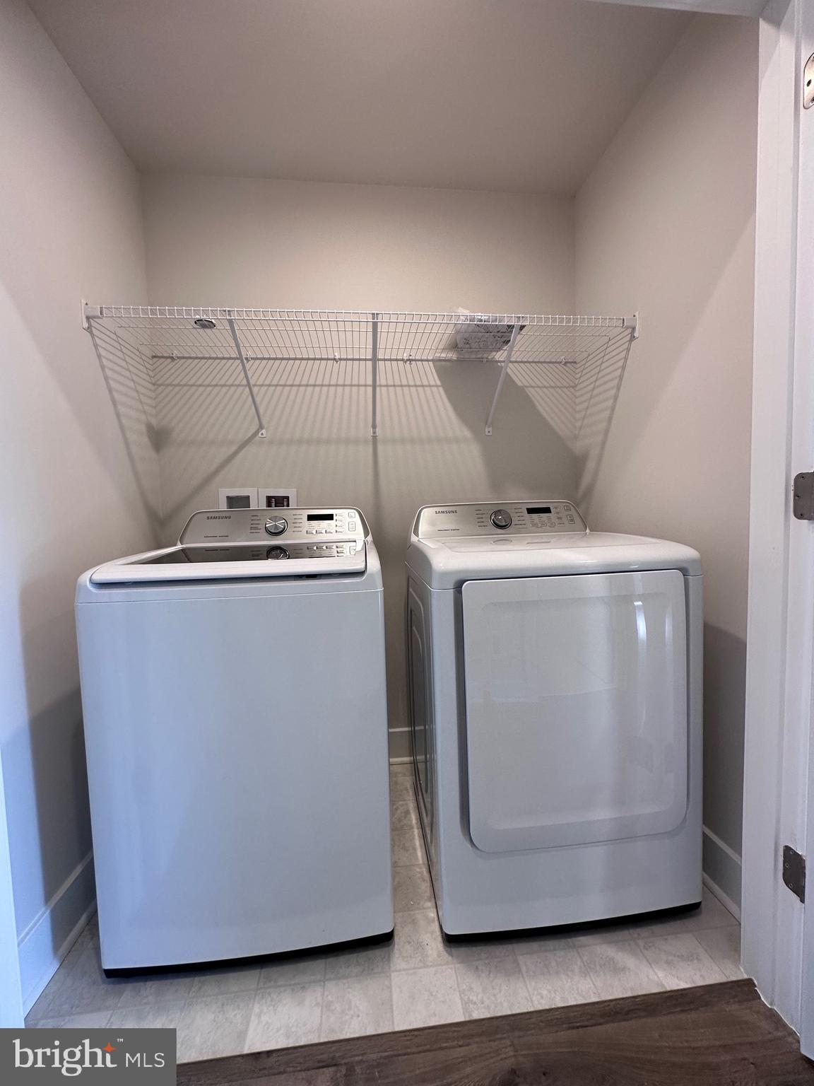 LIBERTY PARK - Residential Lease