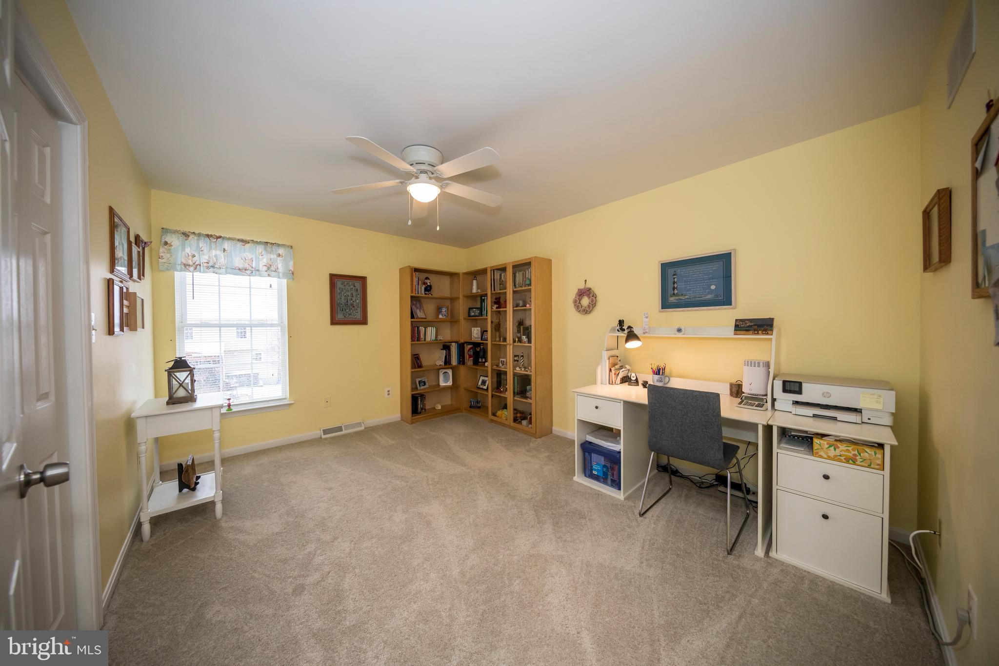 FOREST LAKES - Residential