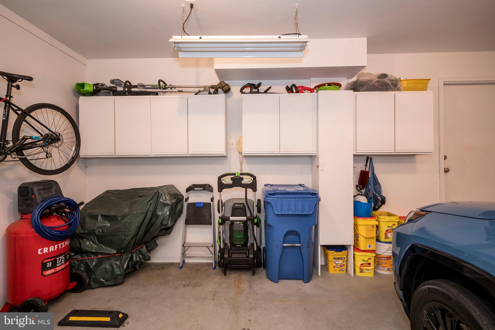 FOREST LAKES - Residential