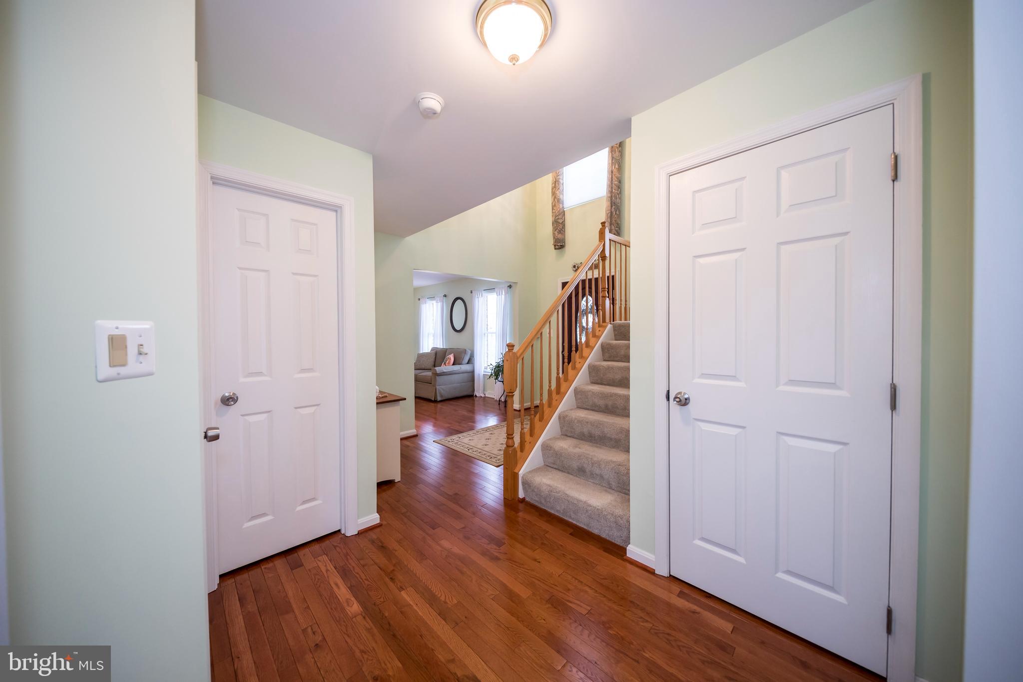 FOREST LAKES - Residential