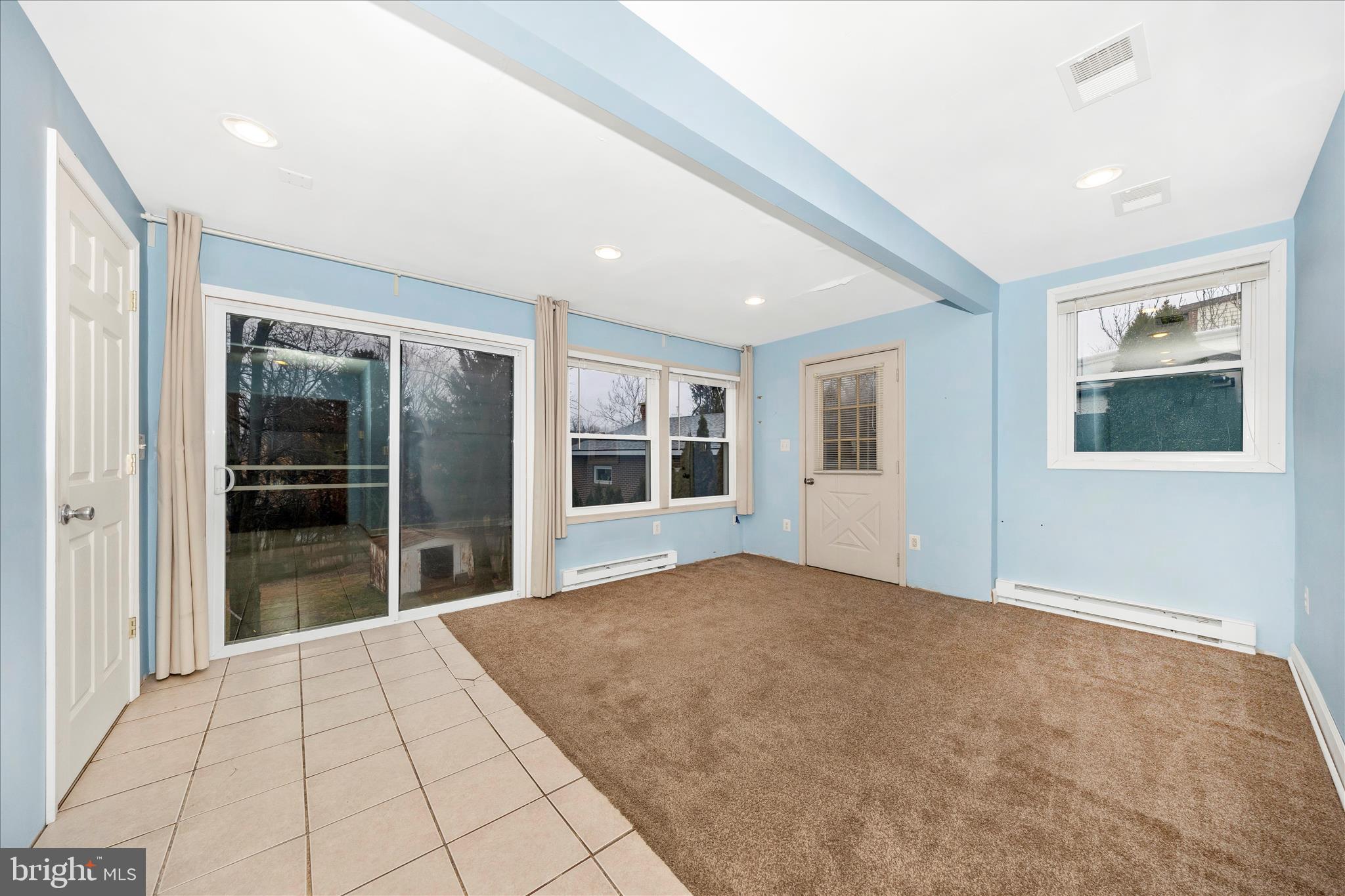 BRUNSWICK - Residential