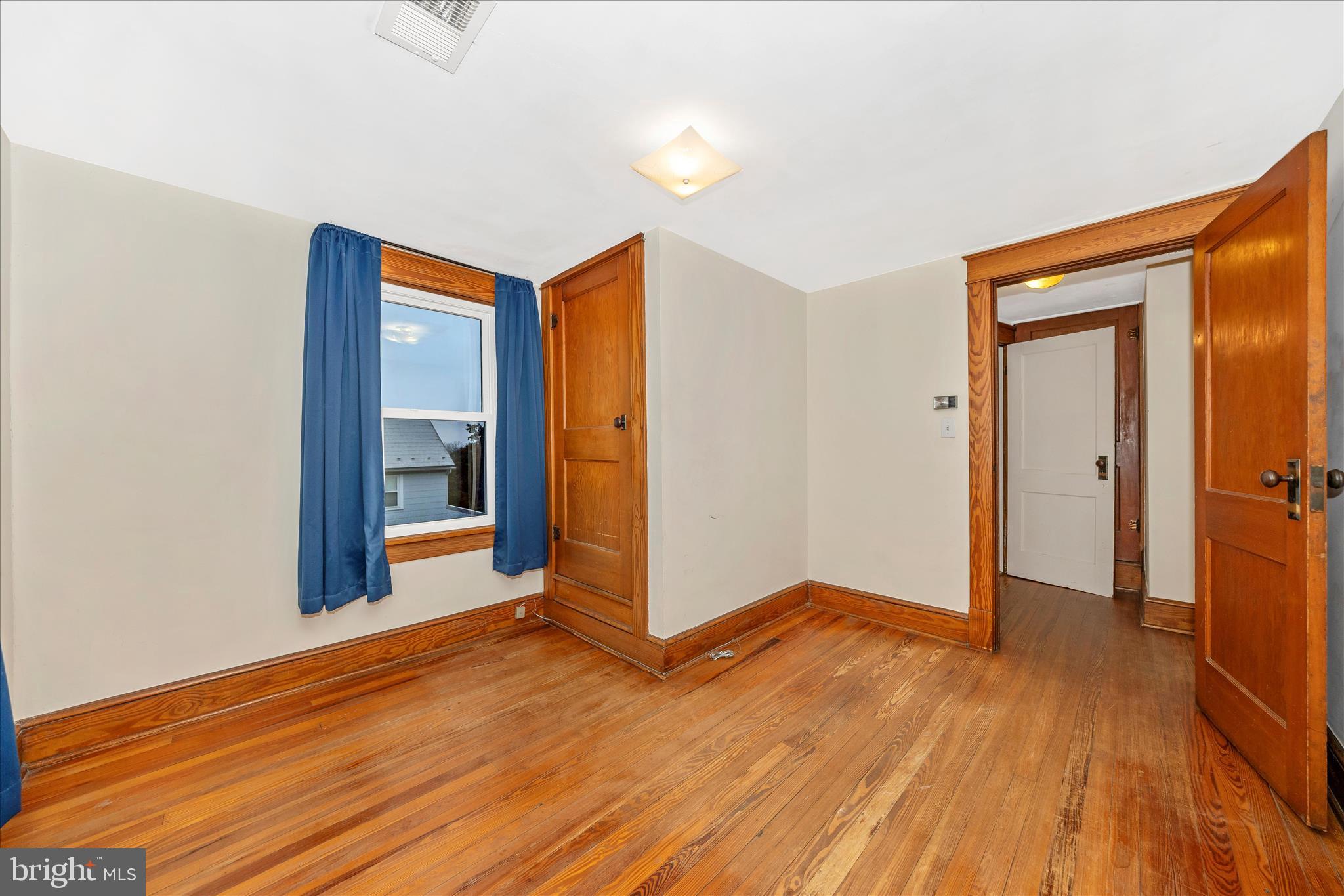 BRUNSWICK - Residential