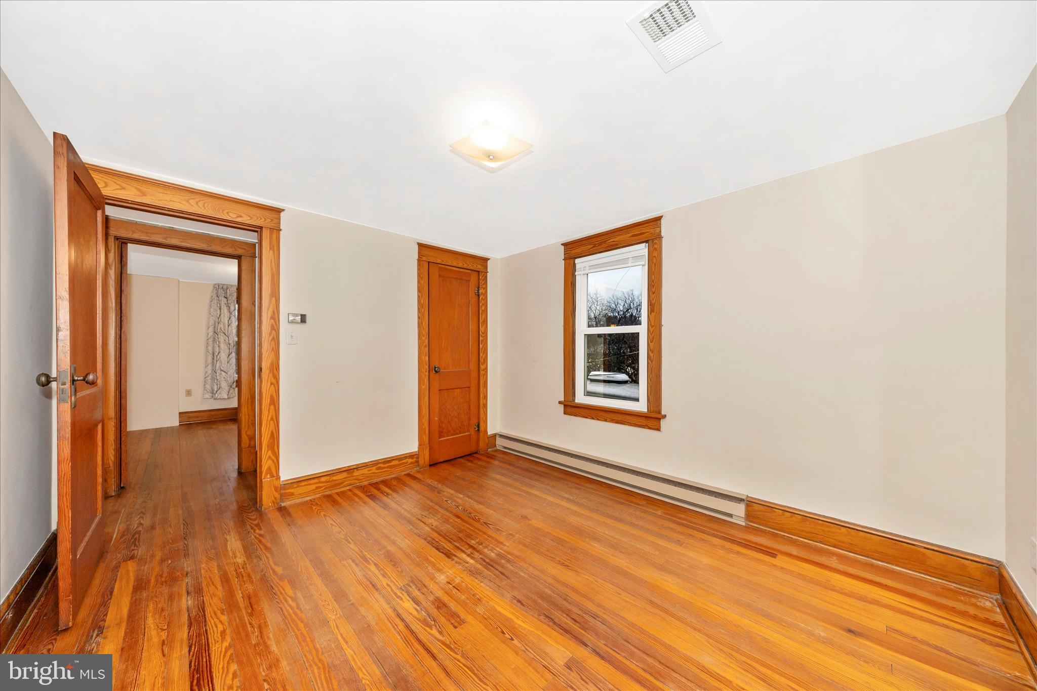 BRUNSWICK - Residential