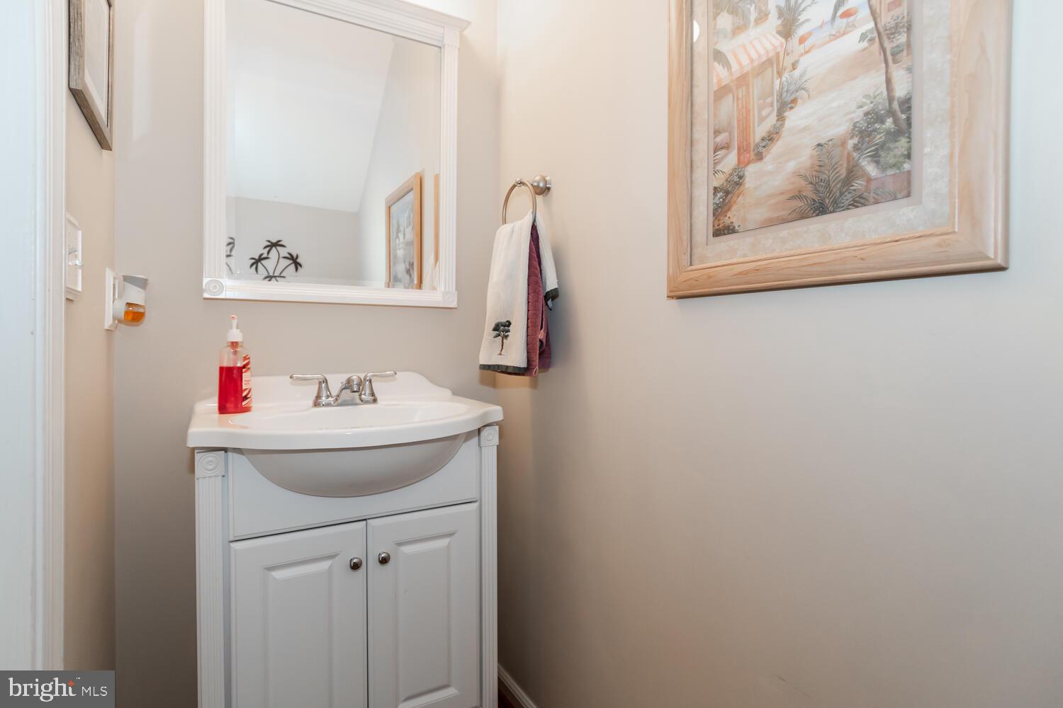 BRIDGE POINTE TOWNHOUSES - Residential