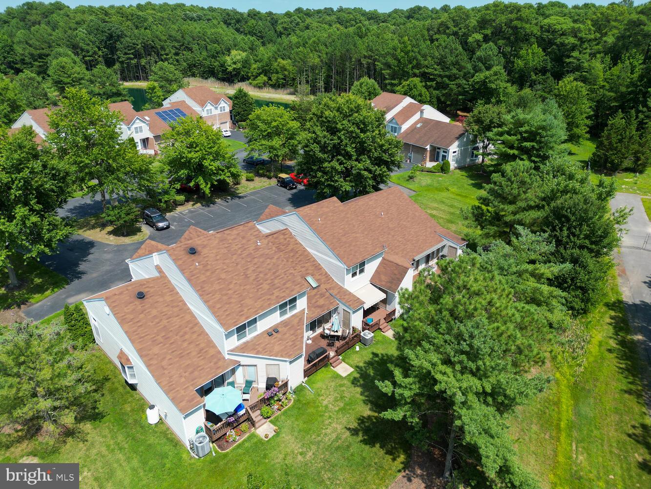 BRIDGE POINTE TOWNHOUSES - Residential
