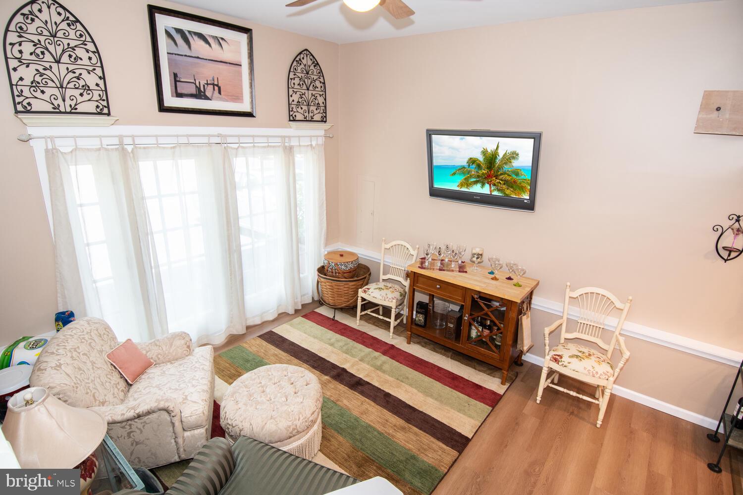 BRIDGE POINTE TOWNHOUSES - Residential