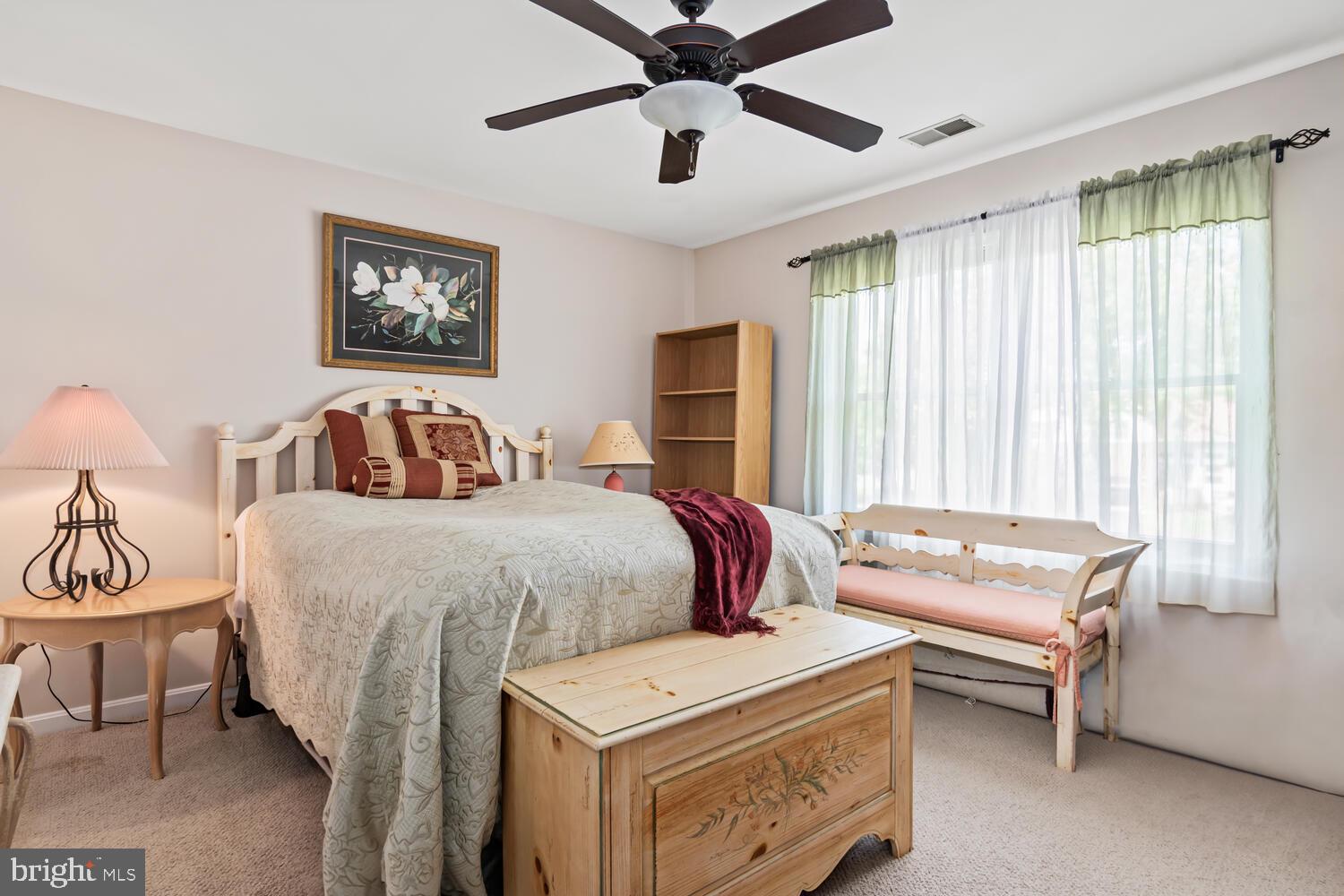 BRIDGE POINTE TOWNHOUSES - Residential