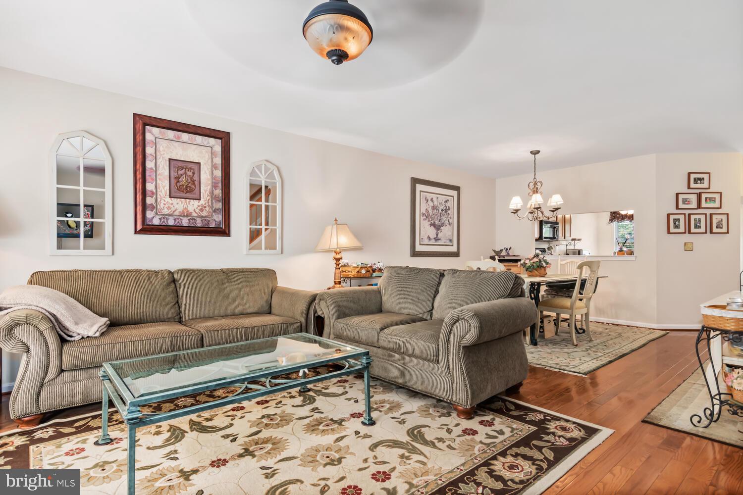 BRIDGE POINTE TOWNHOUSES - Residential