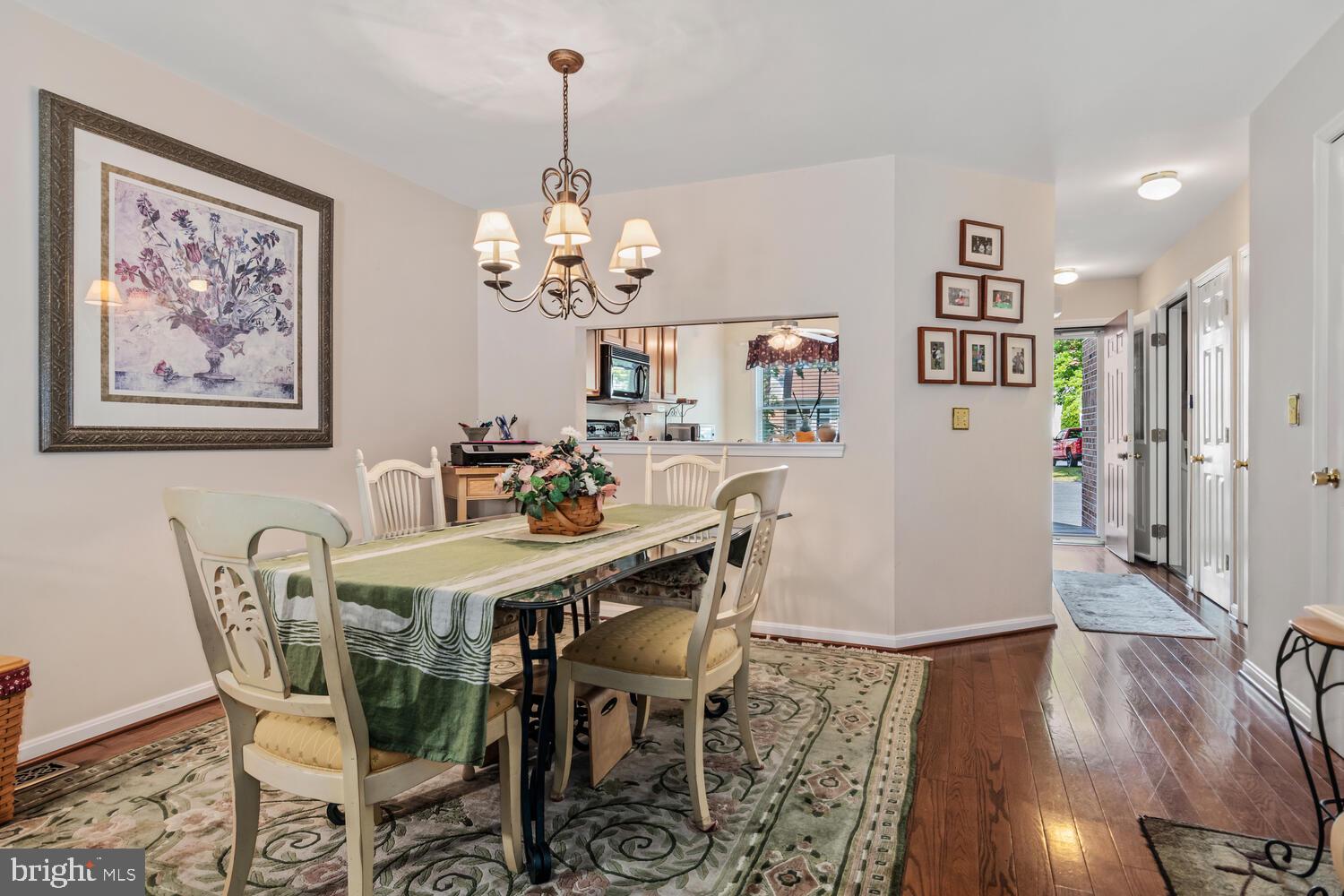 BRIDGE POINTE TOWNHOUSES - Residential