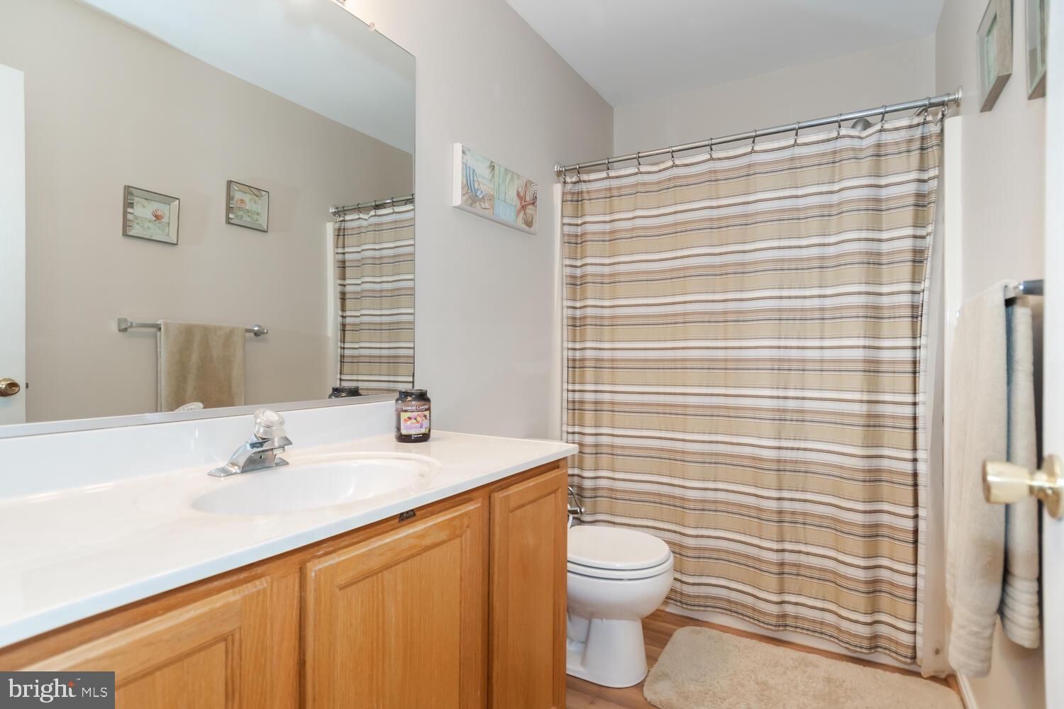 BRIDGE POINTE TOWNHOUSES - Residential