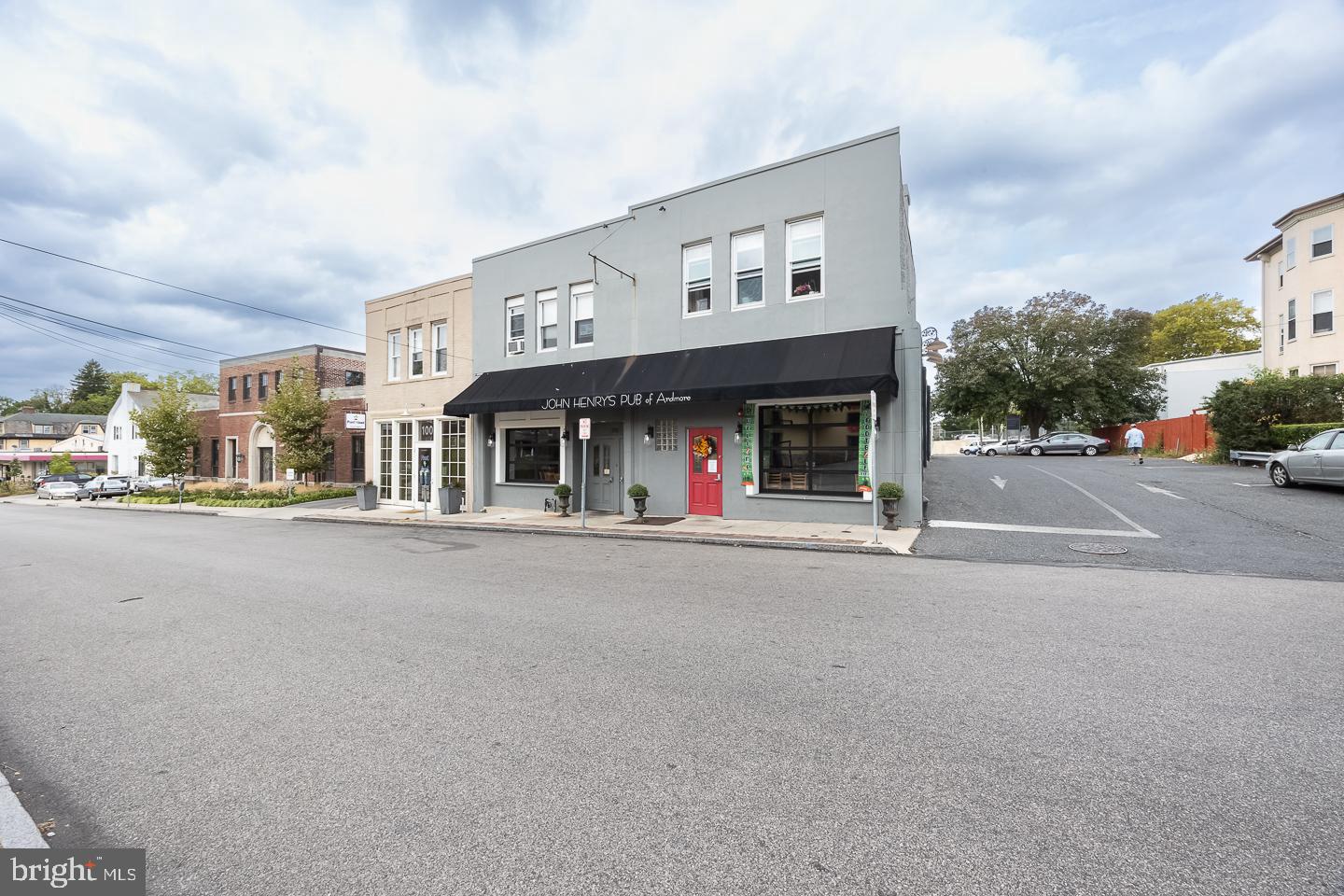 ARDMORE - Commercial Sale