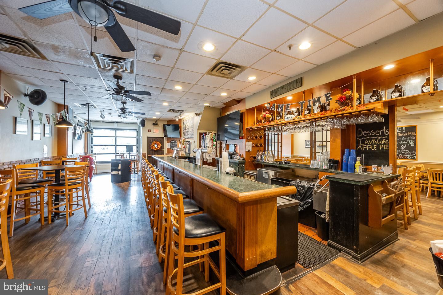 ARDMORE - Commercial Sale