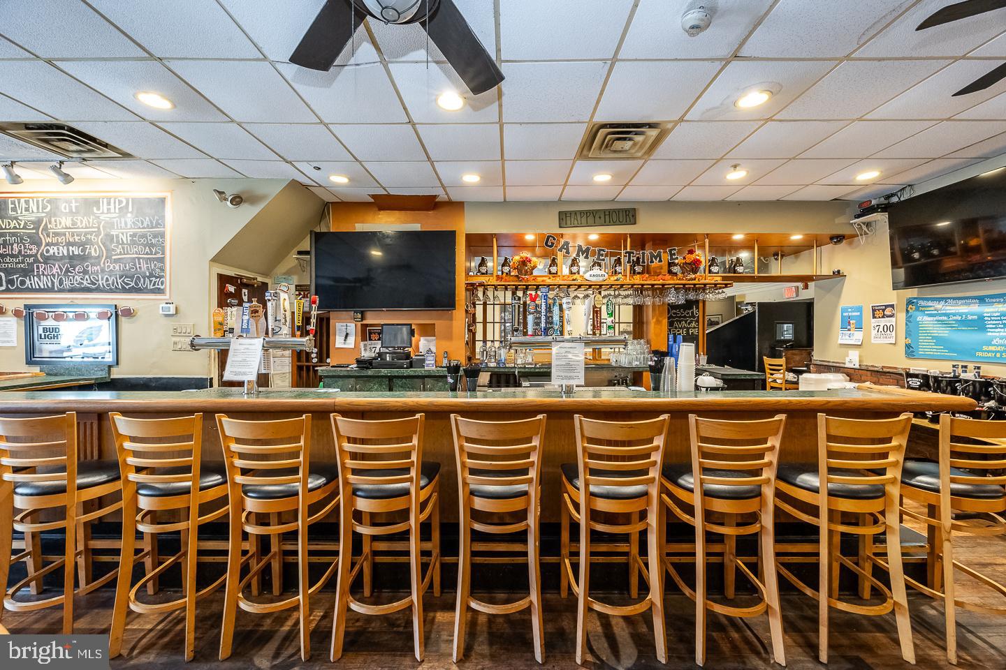 ARDMORE - Commercial Sale