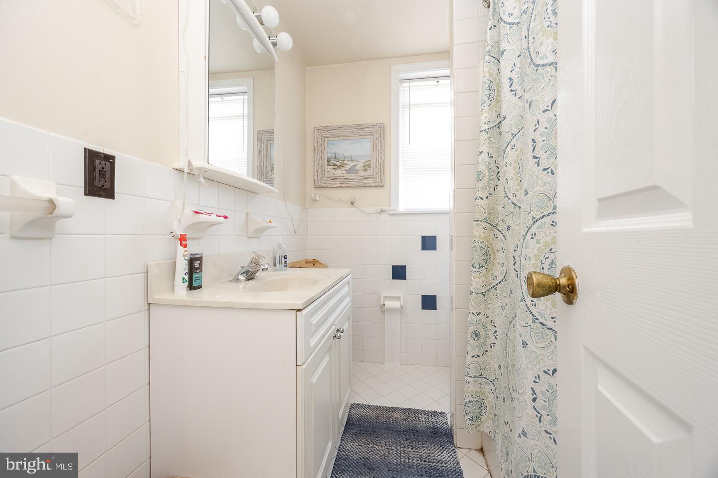 ARDMORE - Commercial Sale