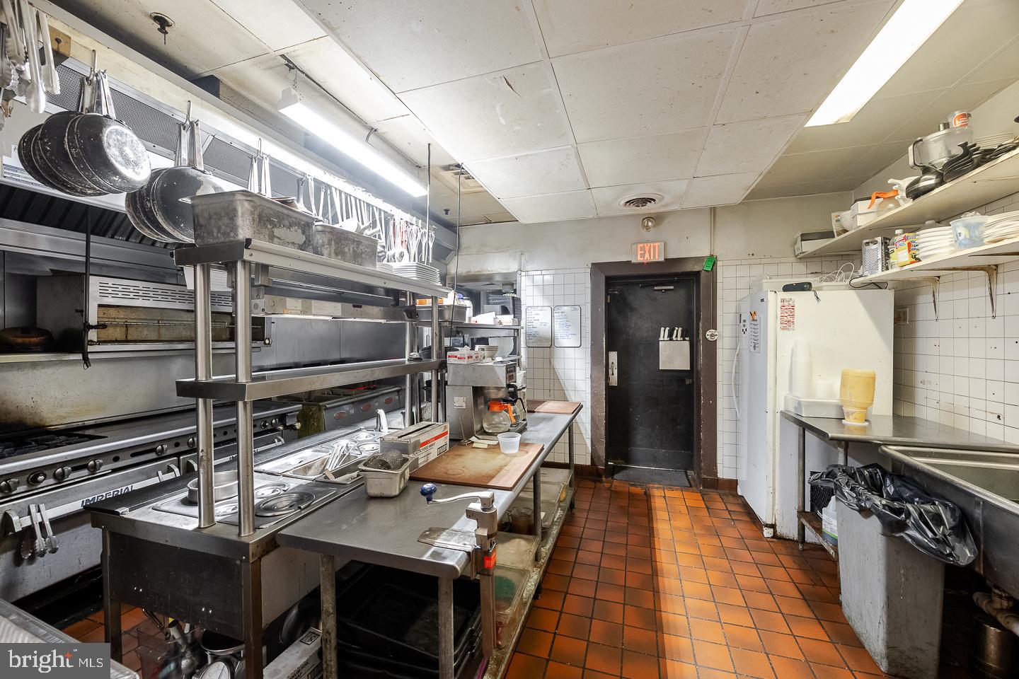 ARDMORE - Commercial Sale