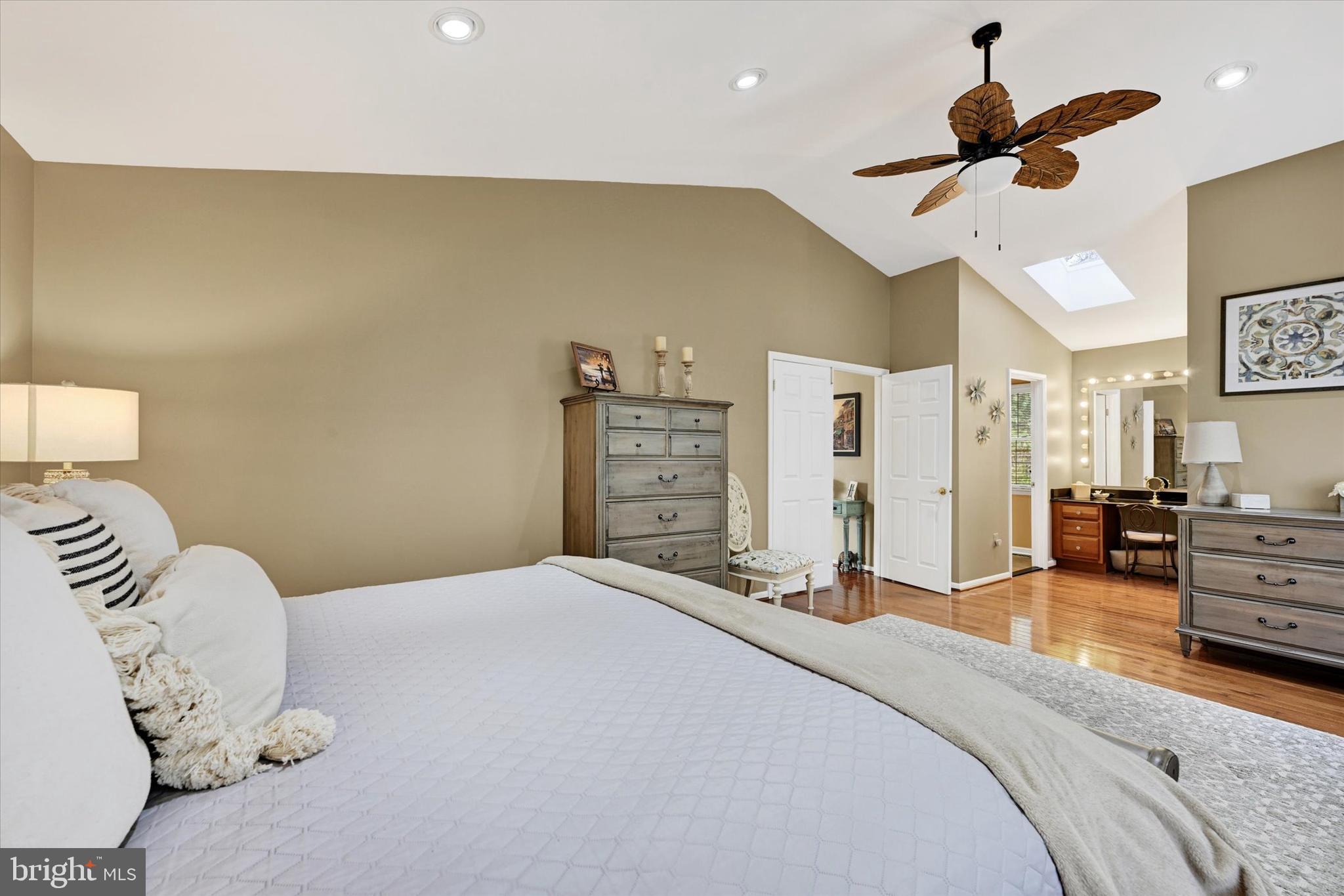 HUNTERS GLEN - Residential