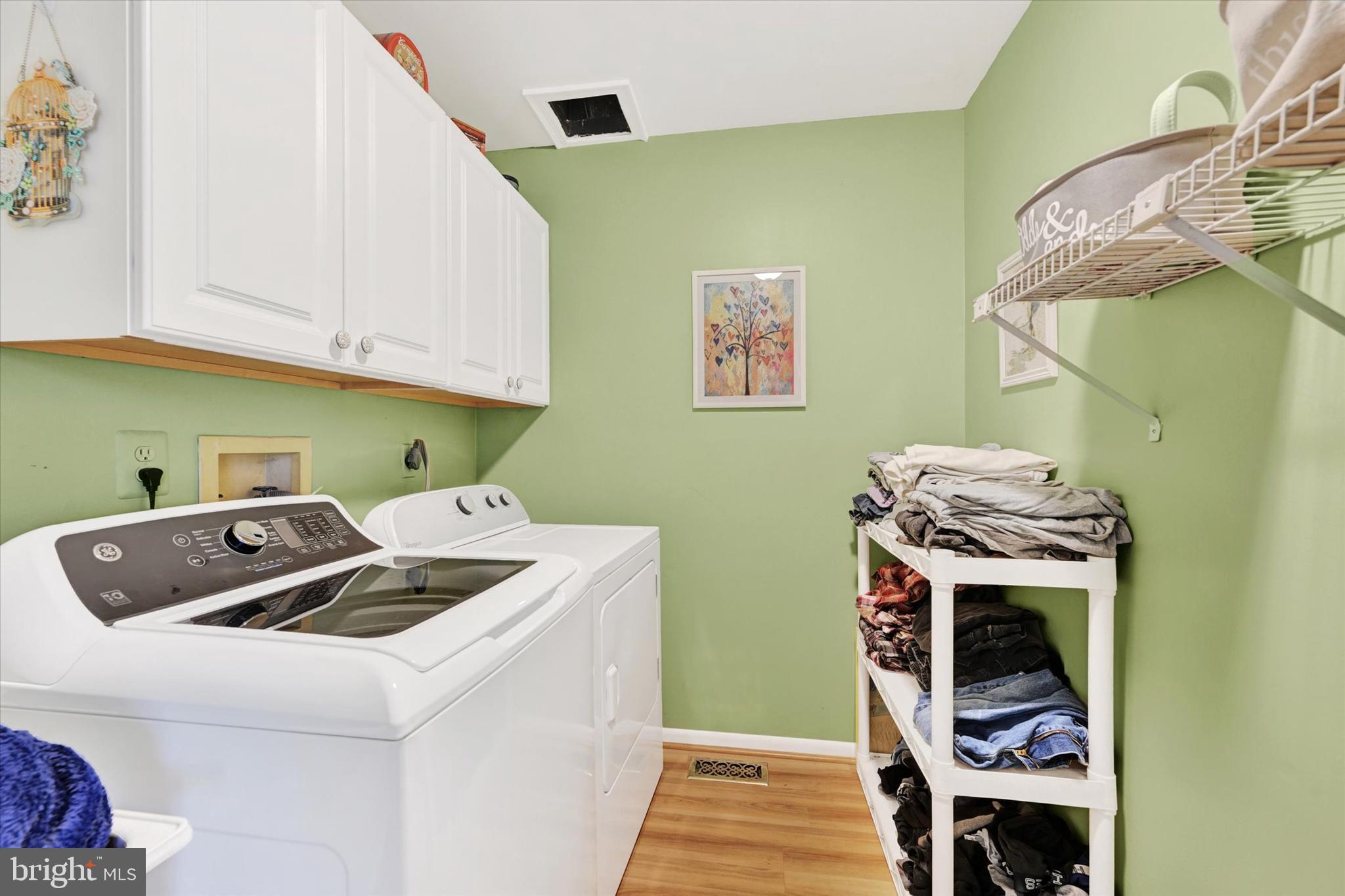 HUNTERS GLEN - Residential