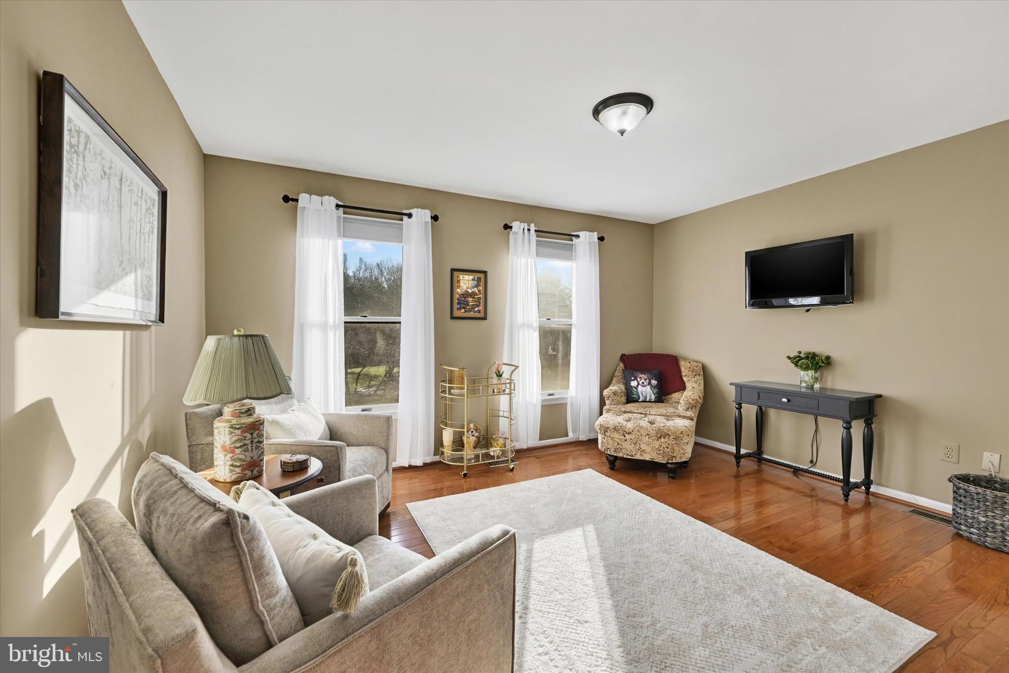 HUNTERS GLEN - Residential