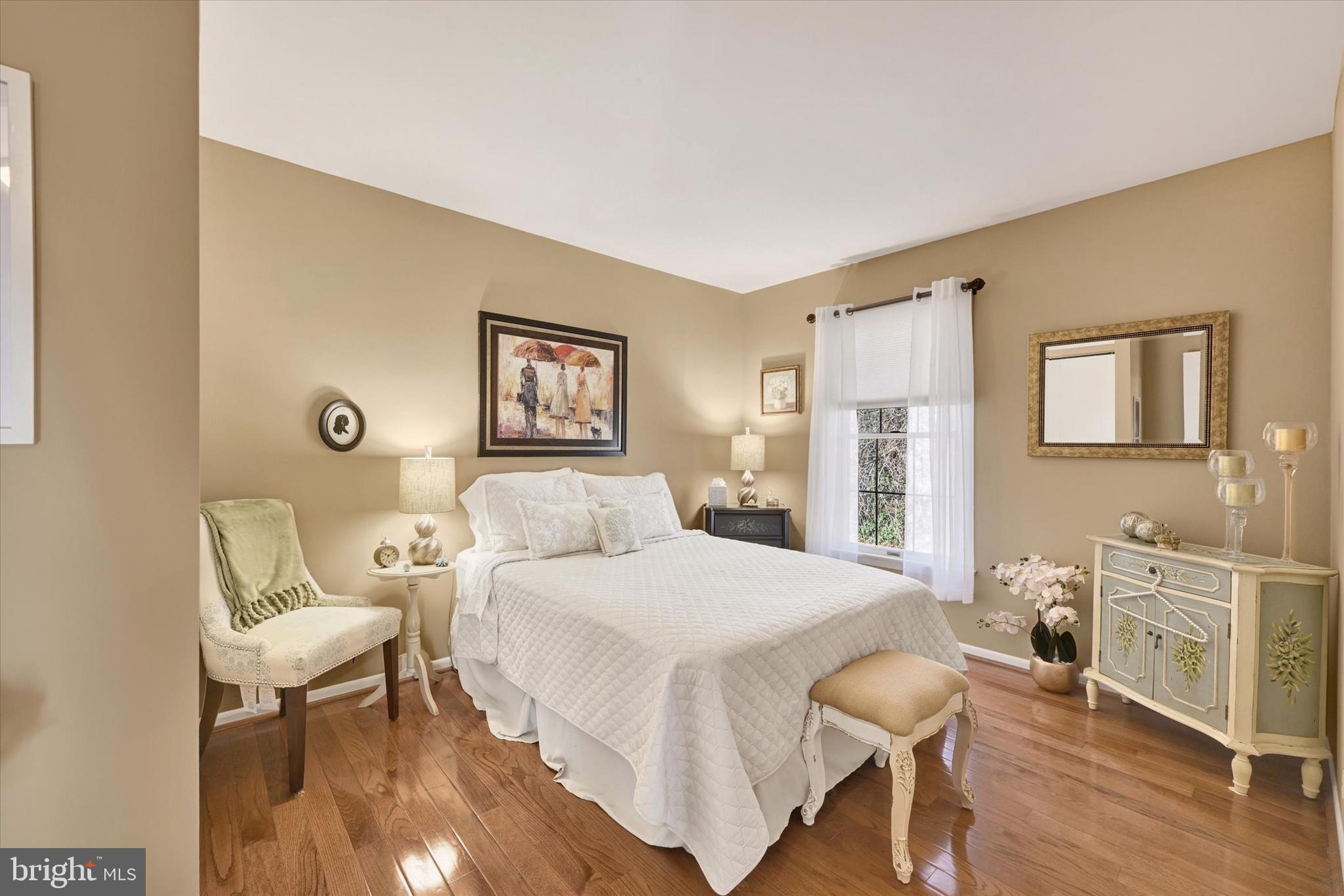 HUNTERS GLEN - Residential