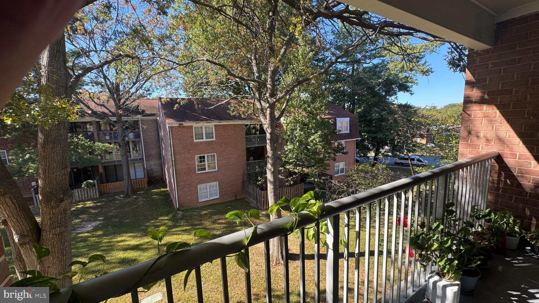 POTOMAC OAKS - Residential