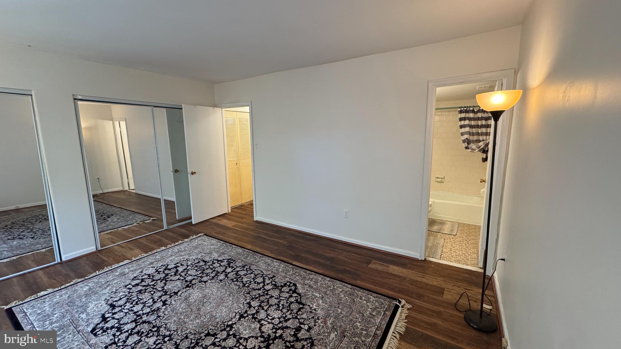 POTOMAC OAKS - Residential