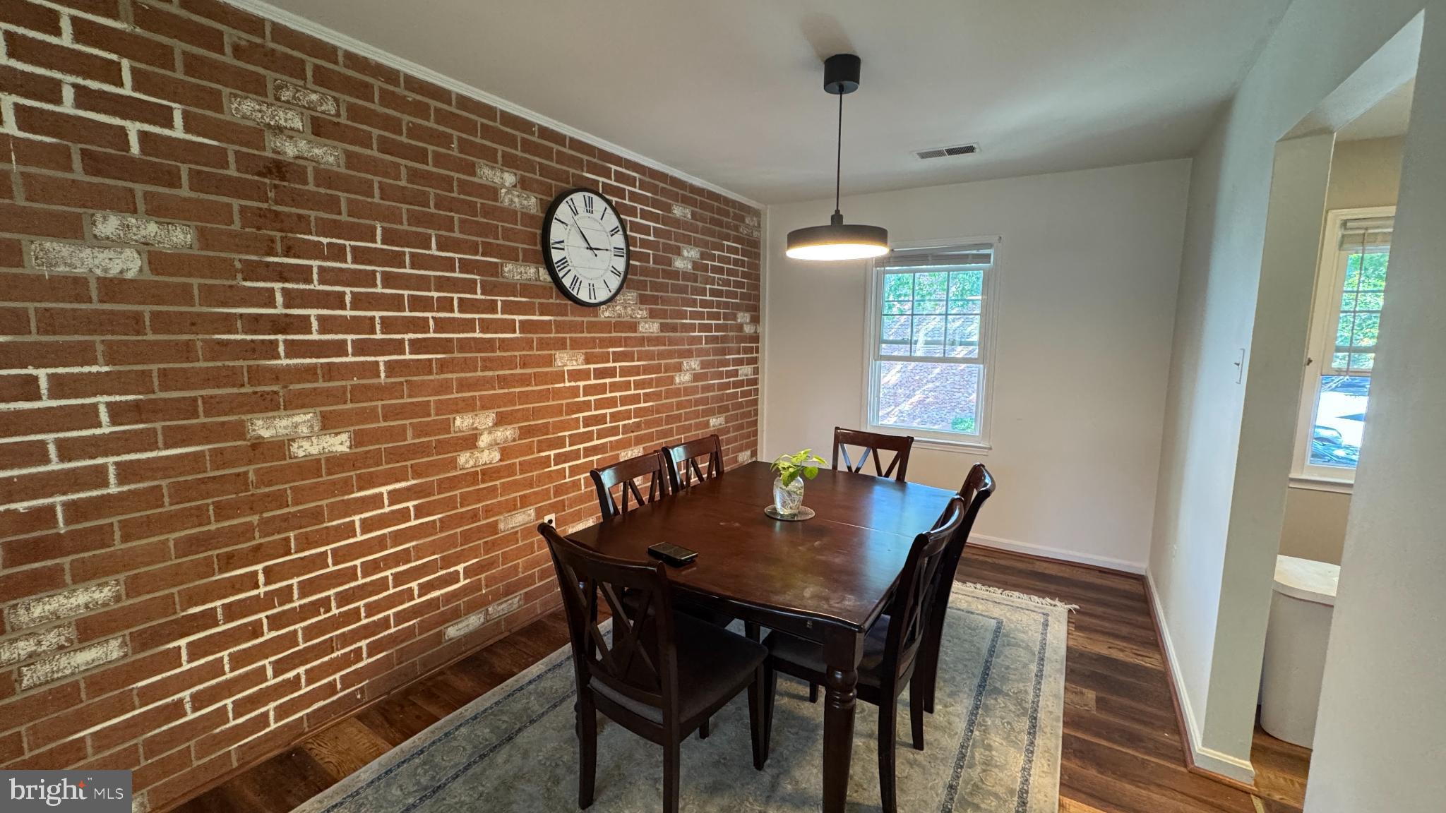 POTOMAC OAKS - Residential