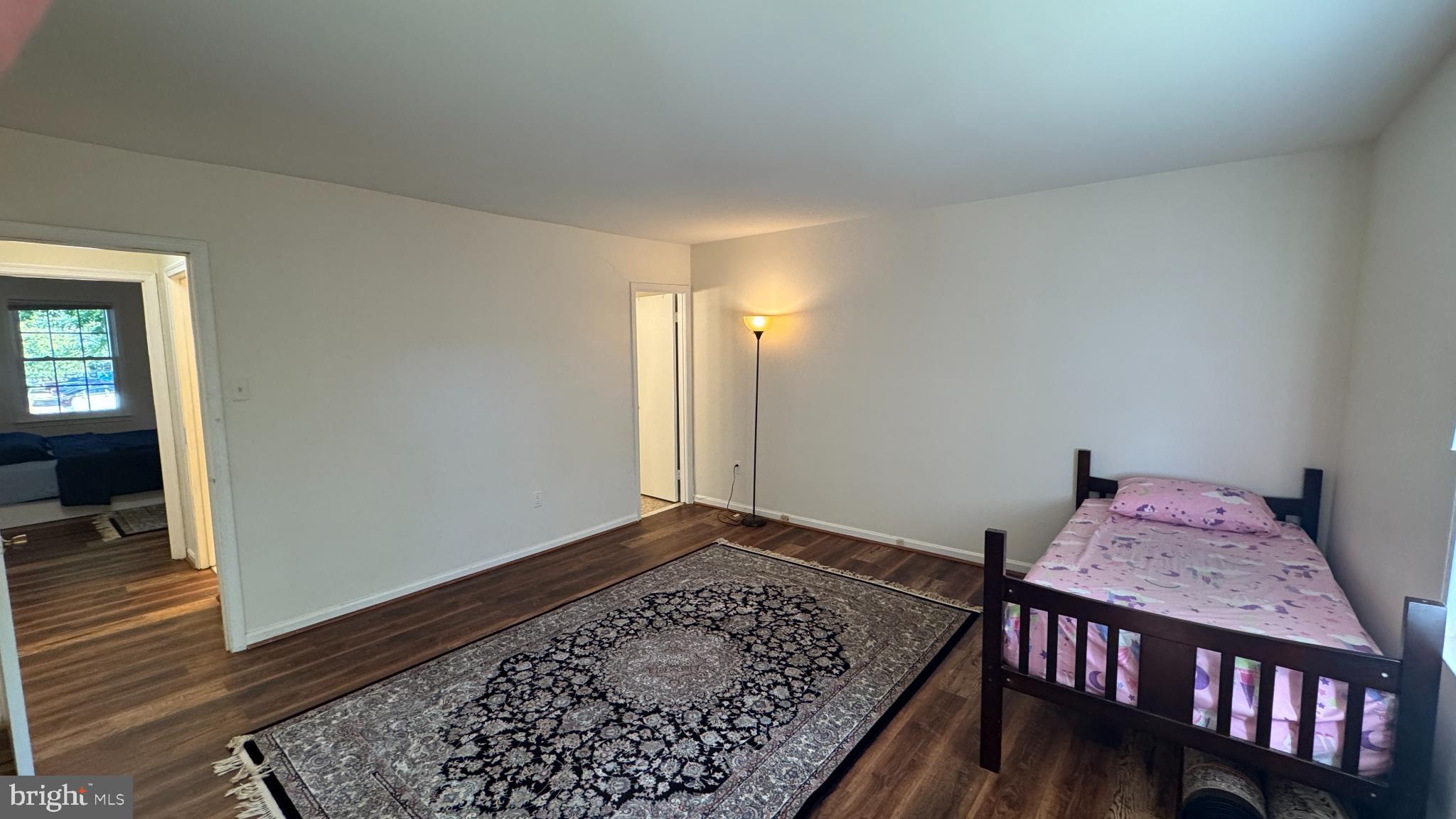 POTOMAC OAKS - Residential