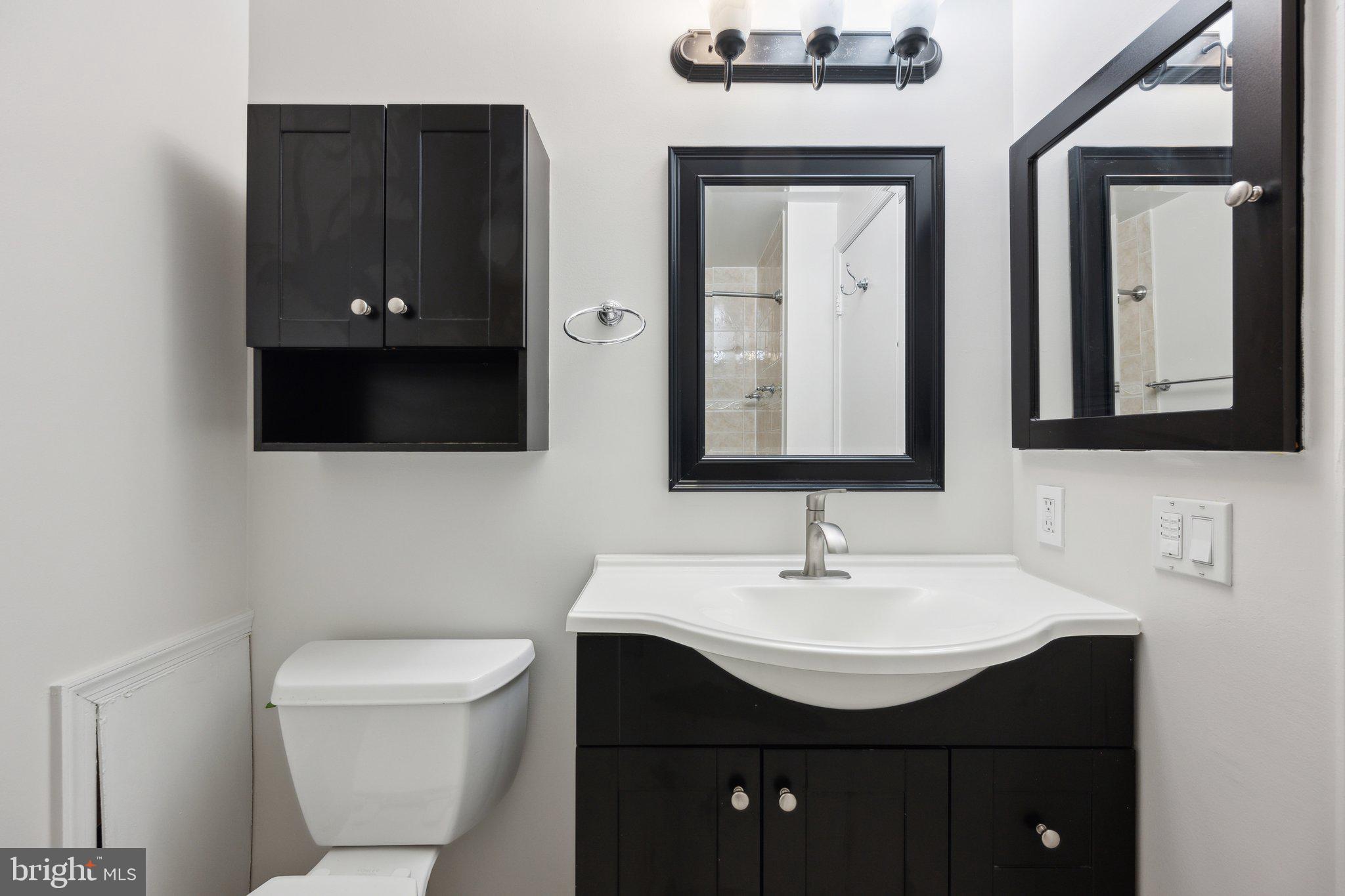 LONGMEAD - Residential