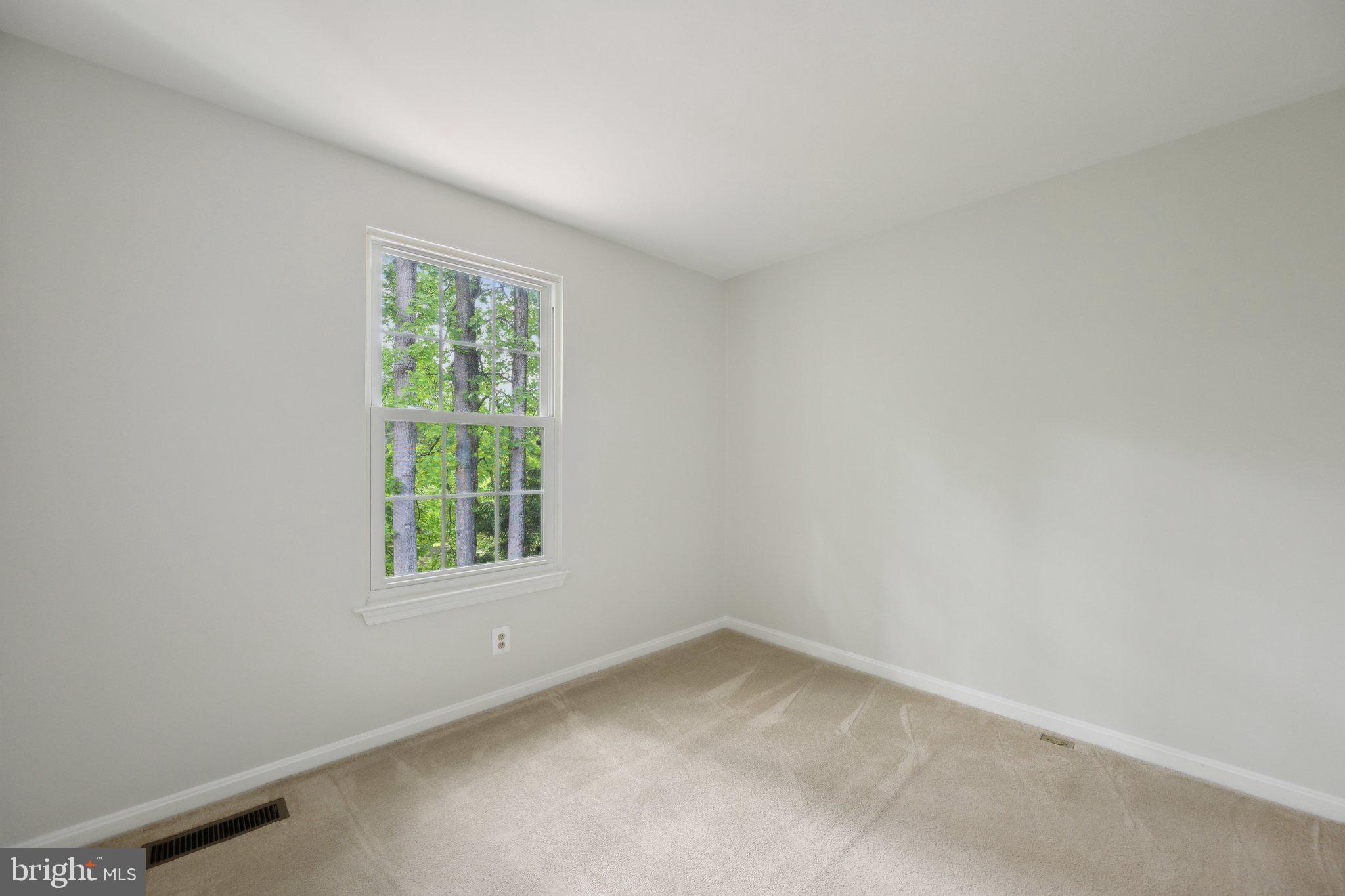 LONGMEAD - Residential