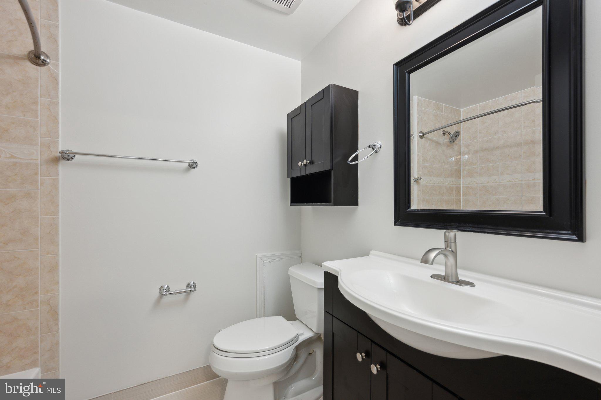 LONGMEAD - Residential