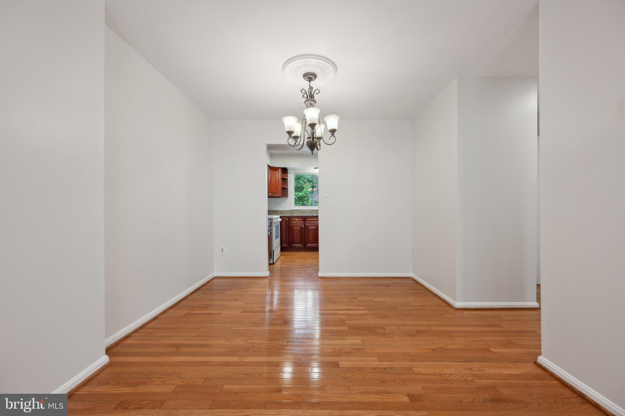 LONGMEAD - Residential