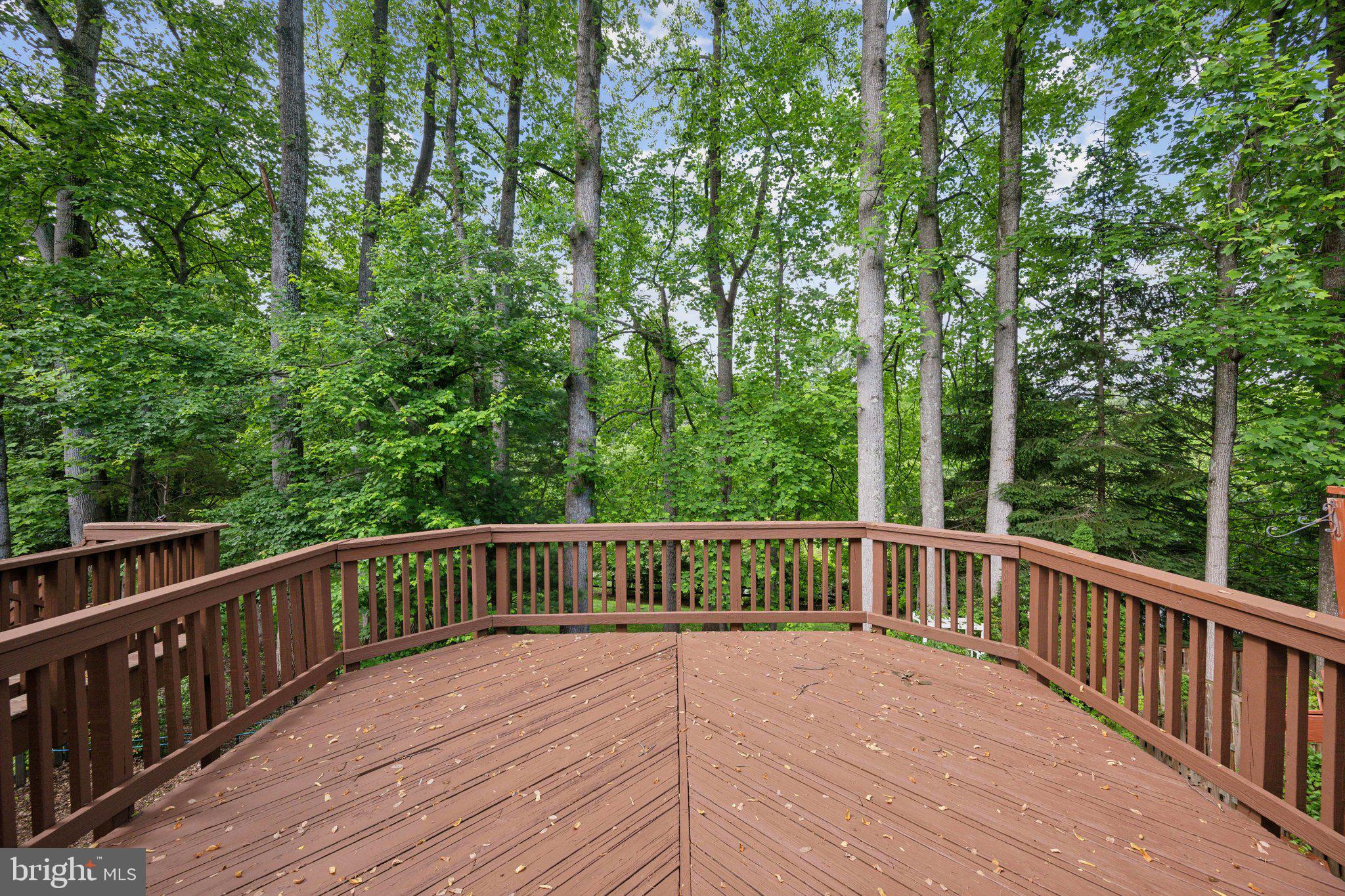 LONGMEAD - Residential