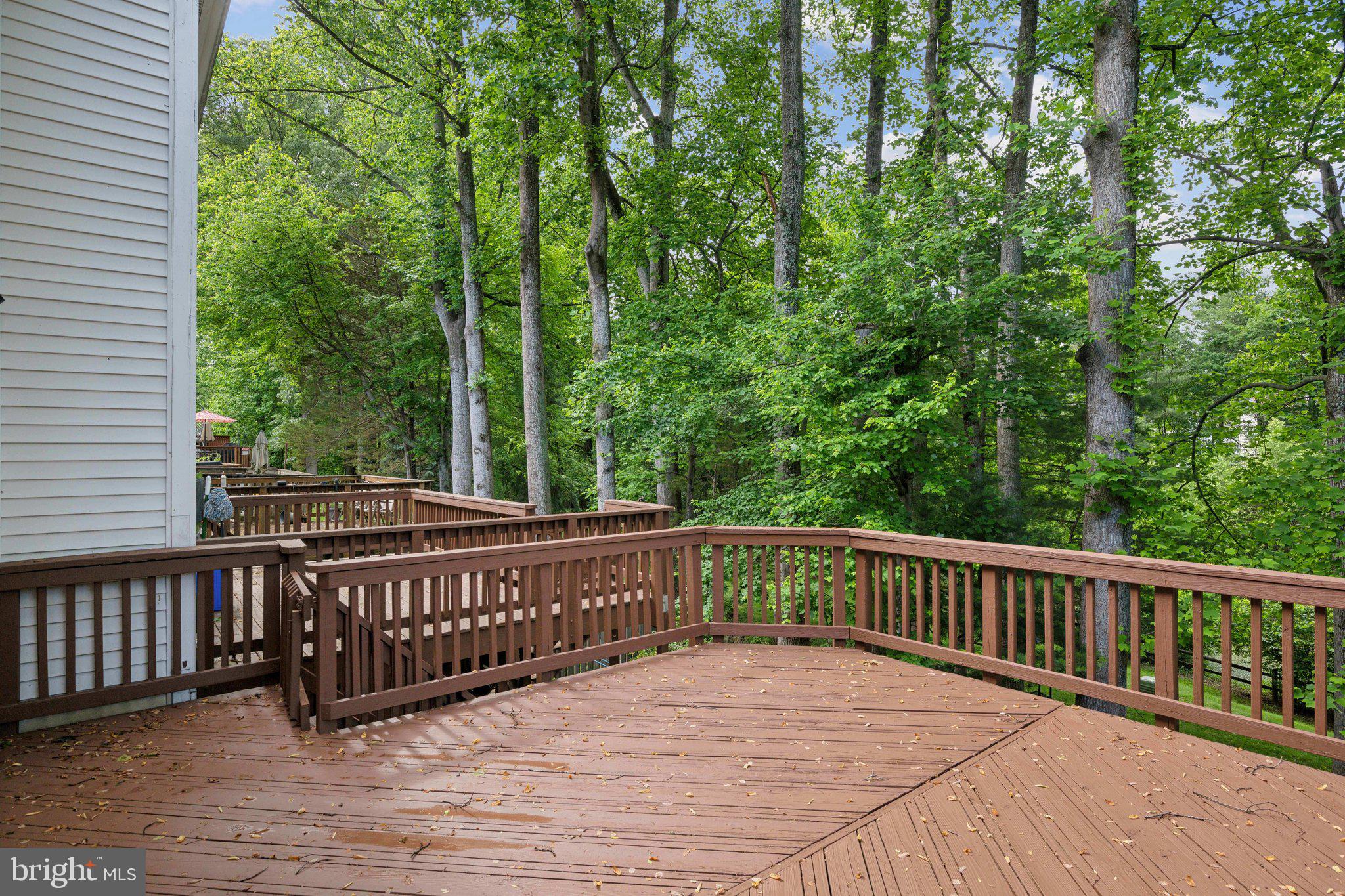 LONGMEAD - Residential