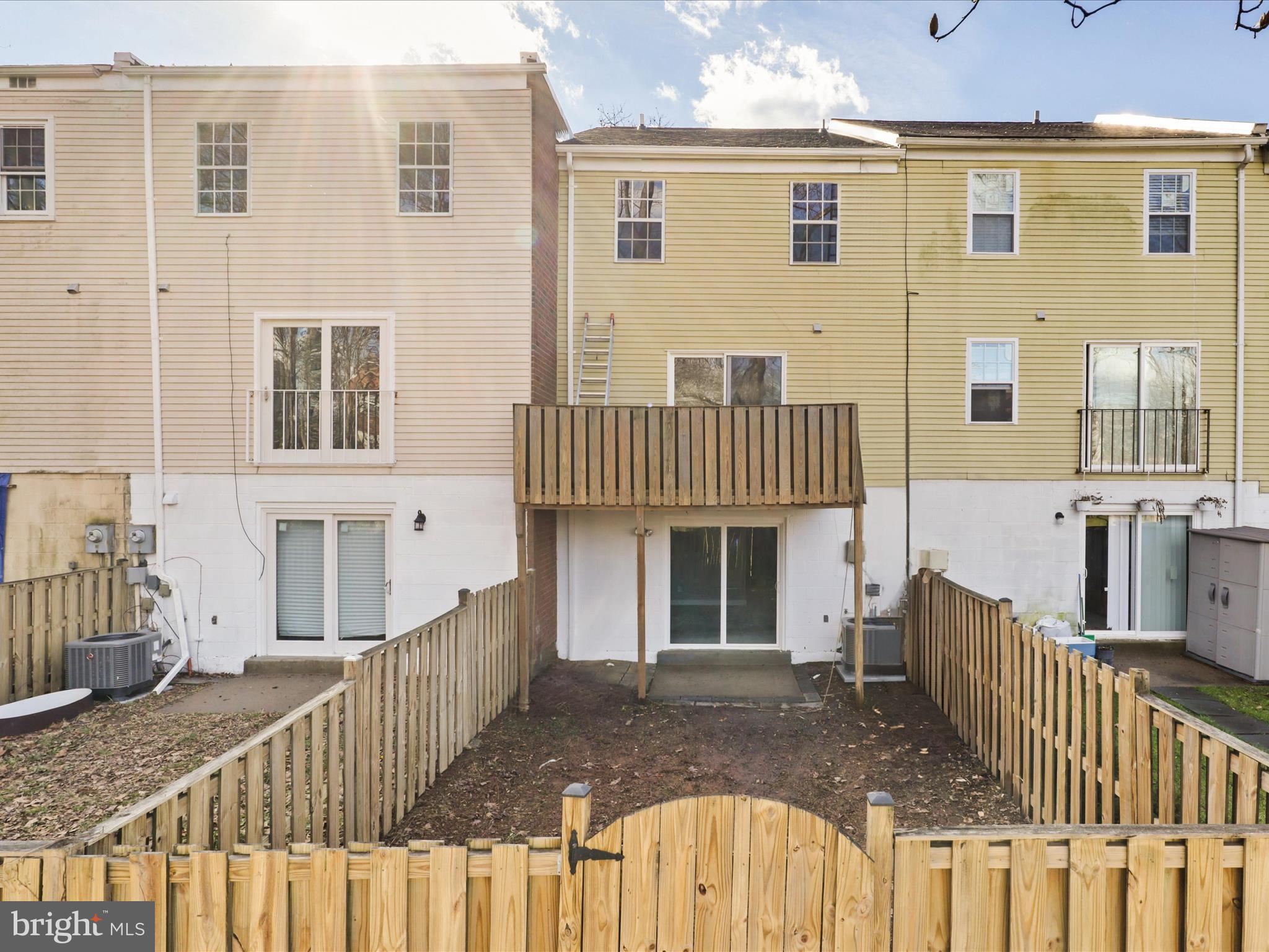 GEORGETOWN PARK - Residential