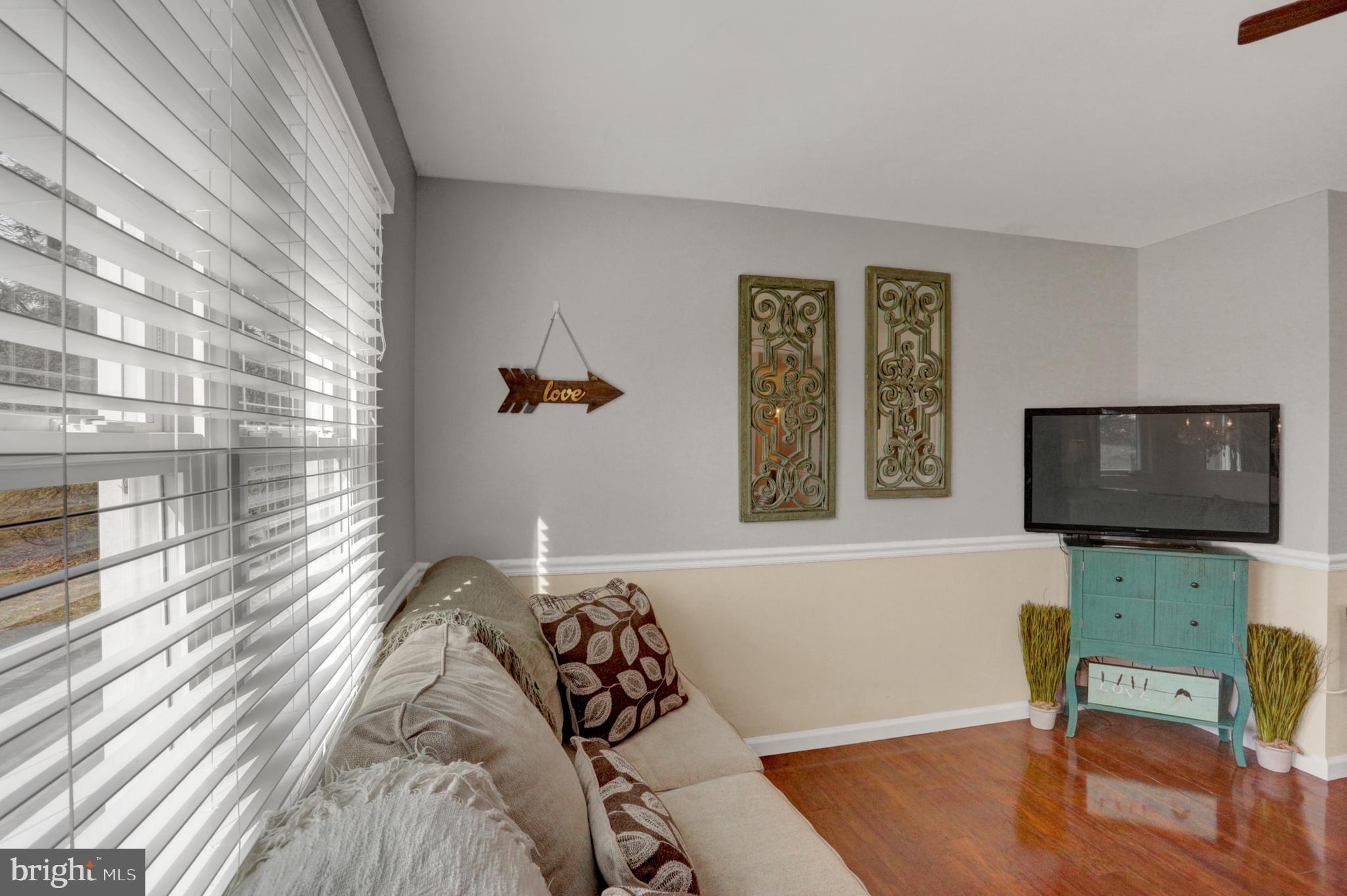 STREAMWOOD - Residential