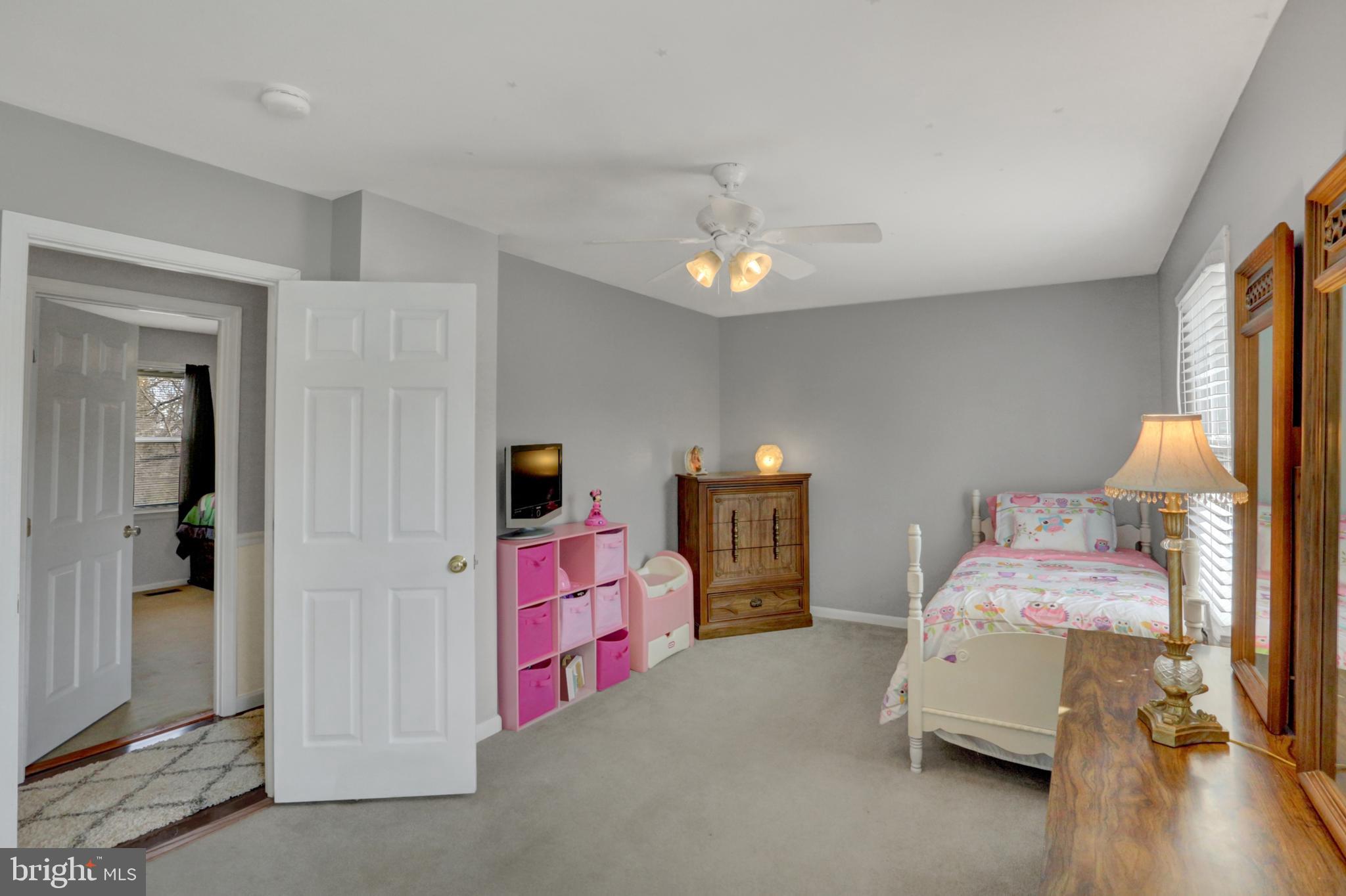 STREAMWOOD - Residential