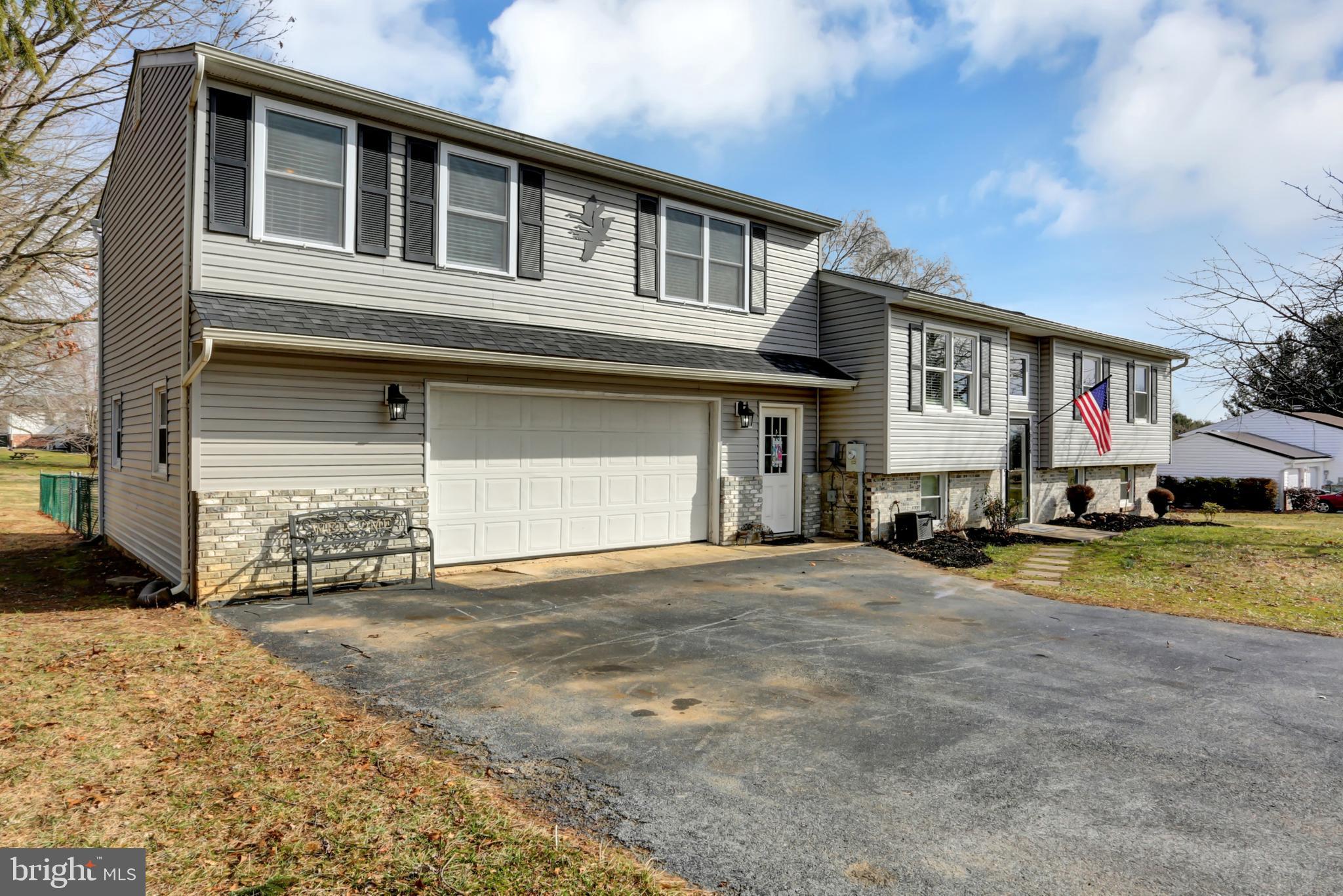 STREAMWOOD - Residential