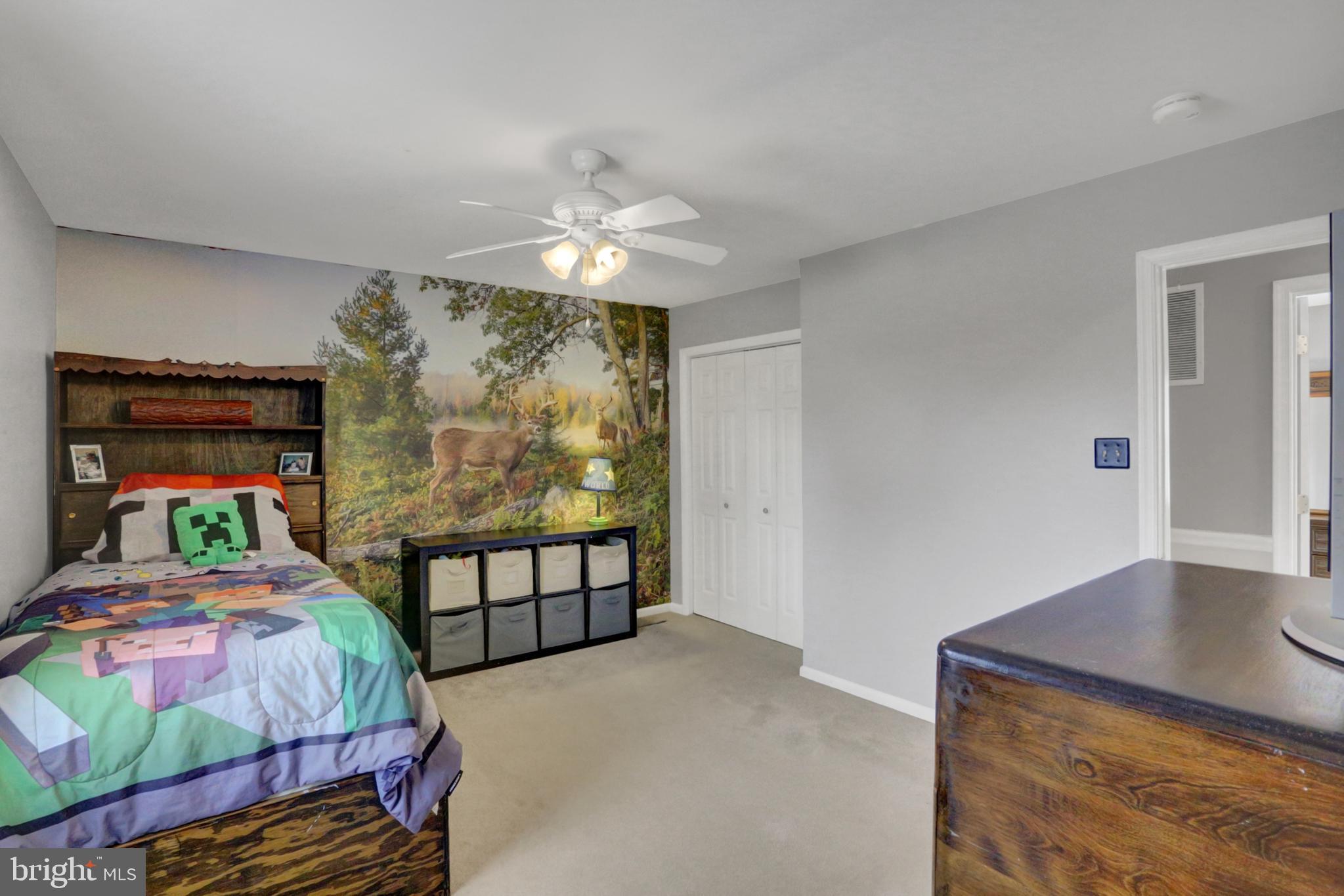 STREAMWOOD - Residential