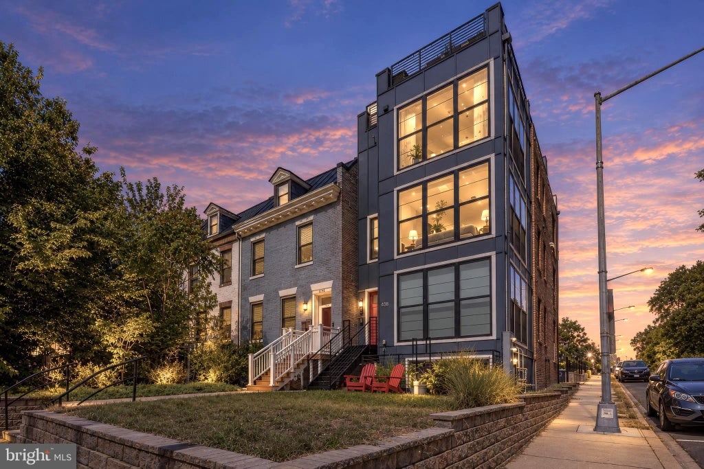 Photo of 433 Park Road NW #2, WASHINGTON, DC 20010 (MLS # DCDC2282402)