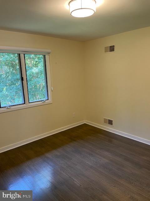 POTOMAC MANOR - Residential Lease